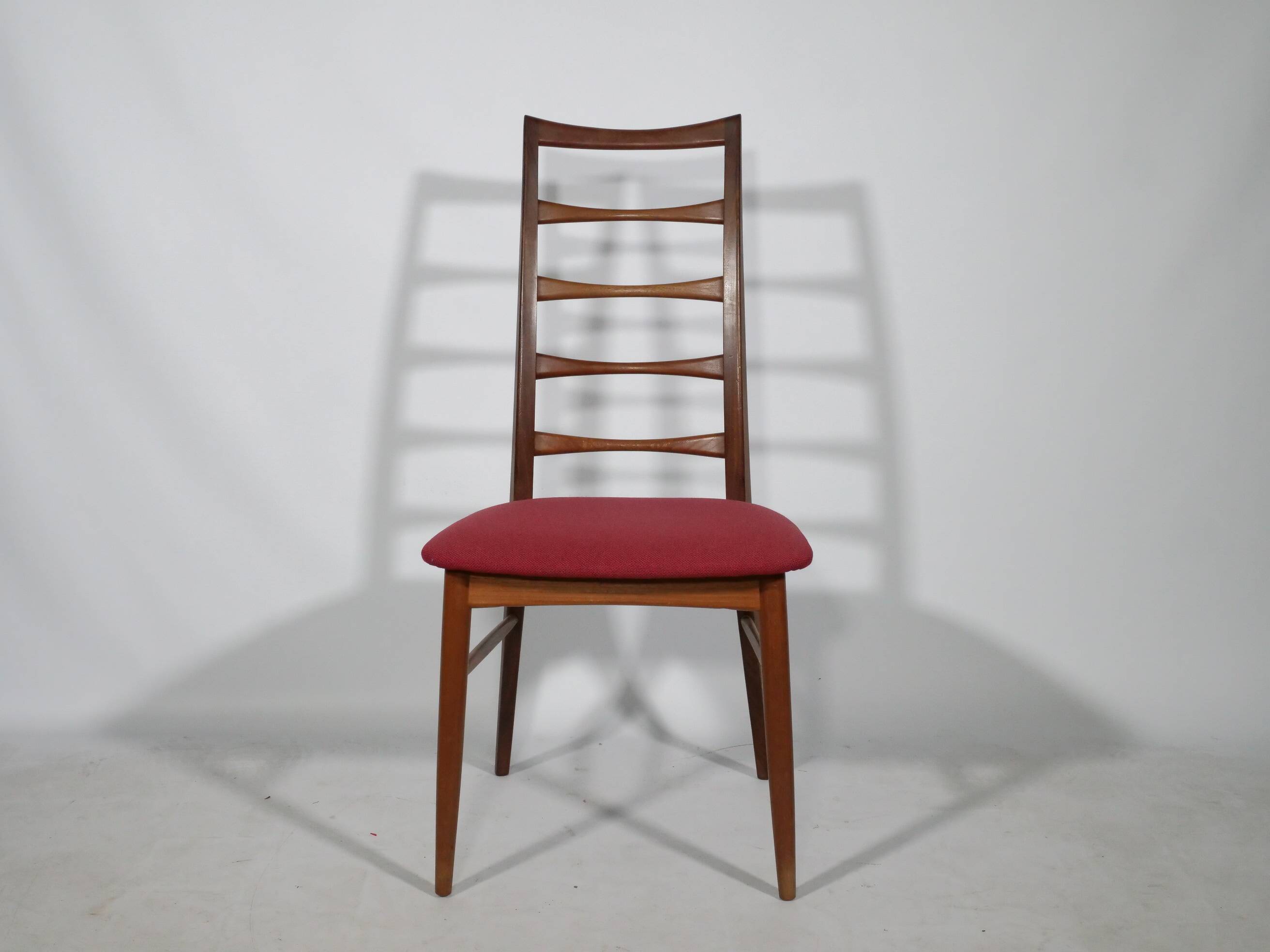 Set of 6 Teak Danish Design Dining Chairs from the 1960s by Nils Koefoed – Model LIS