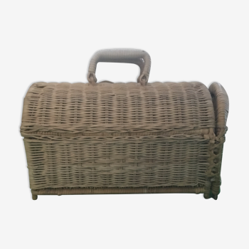 Wicker transport basket