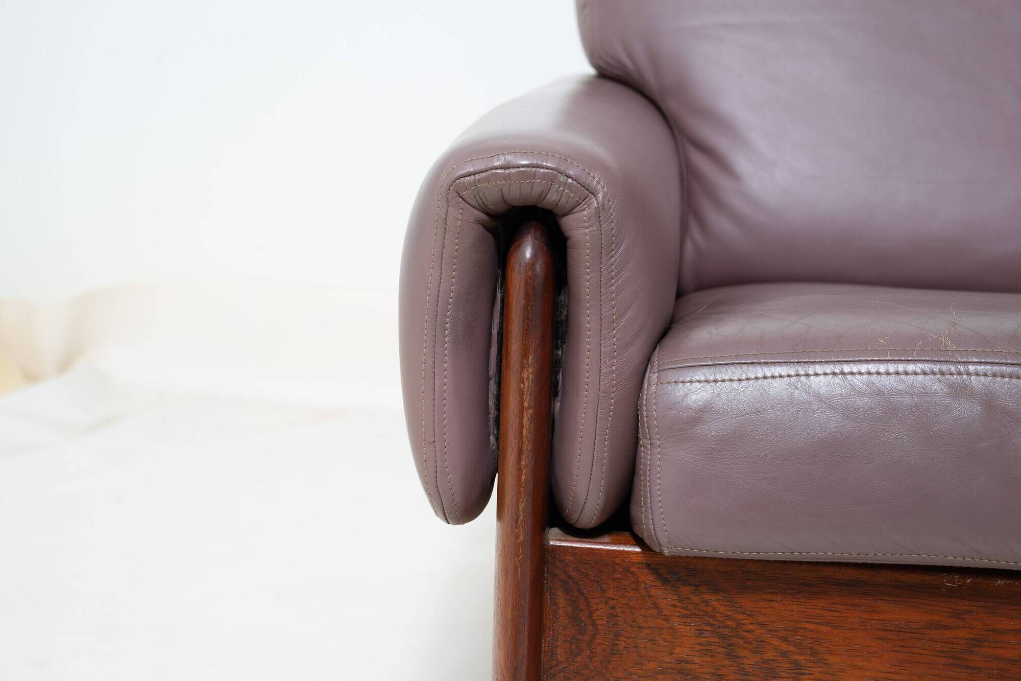 Wide minimalist loft sofa, Italy 1970s