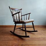Chaise berçante par Børge Mogensen