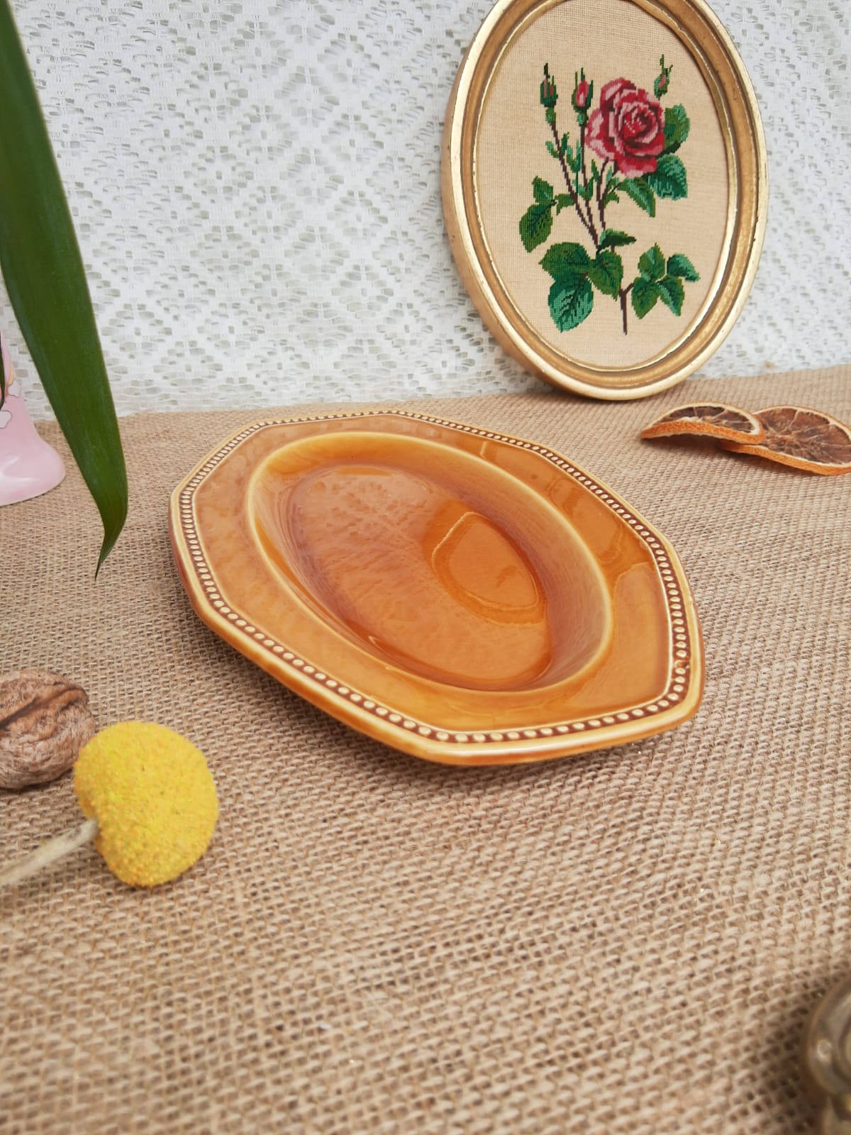 Ravier - plat Longchamp France moutarde - vintage