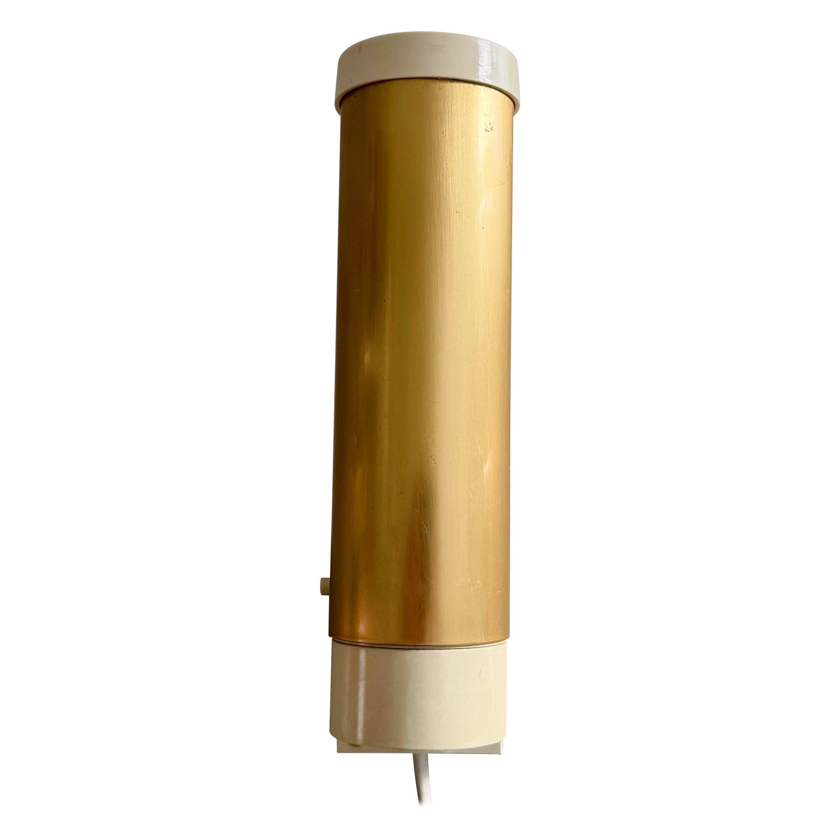 Simple wall light in plexiglass and metal by ERCO, 1970s, Germany.