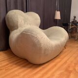Big Mama" armchair designed by Gaetano Pesce, UP limited 40, B&B Italia