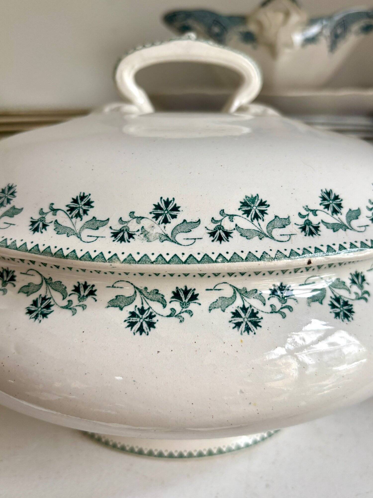 Moulin des Loups ironstone soup tureen, "Georgette" service
