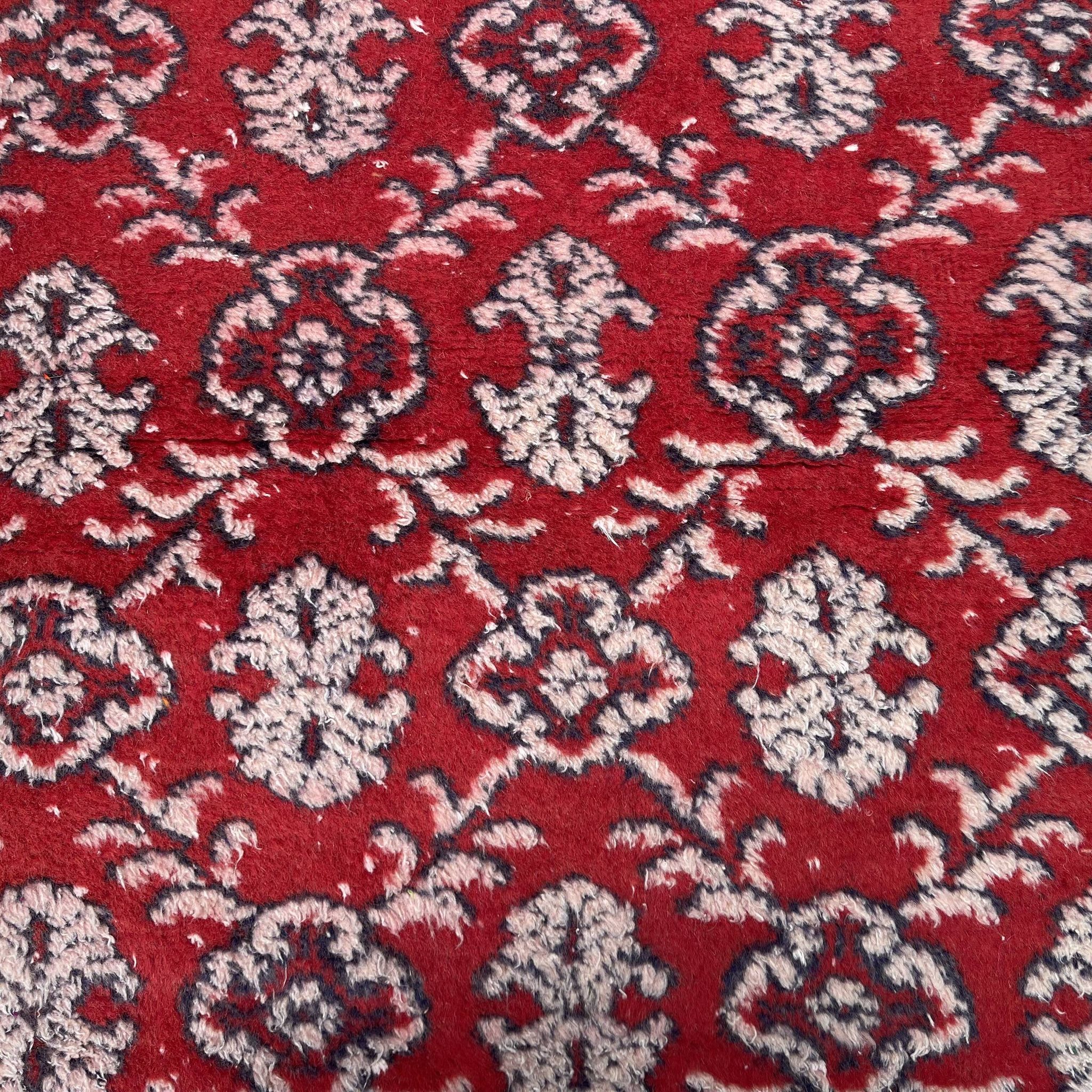 Tapis turc vintage , 142 x 75 cm