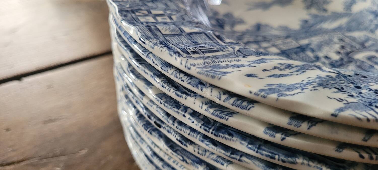 Deep plates "Coaching Days" – Alfred Meakin, Staffordshire