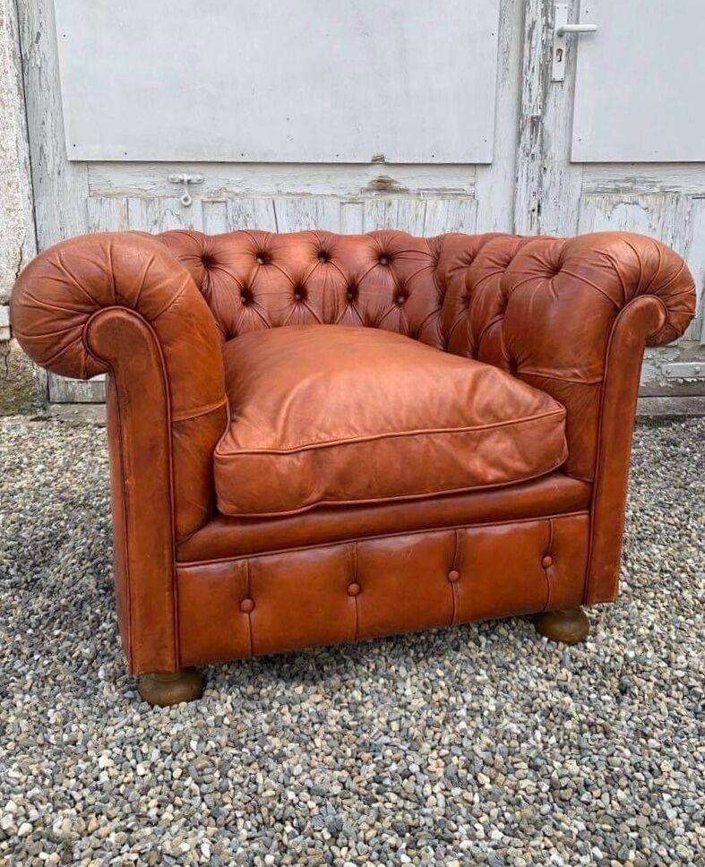 Salon canape and 2 chesterfield armchairs in vintage cognac leather from the 1970s