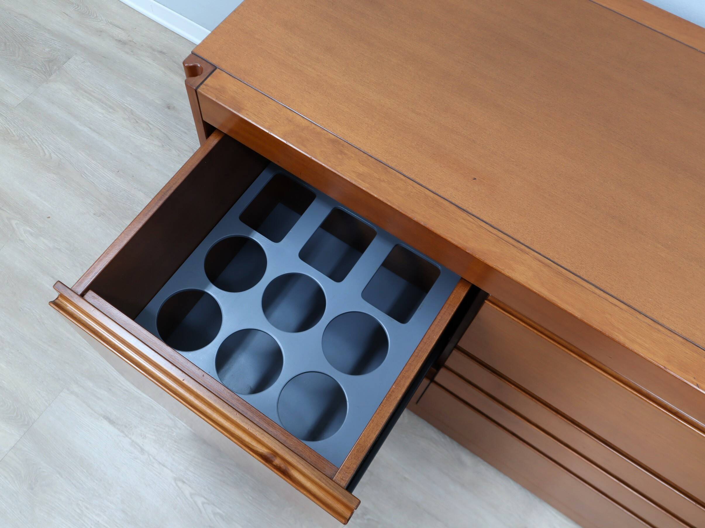 1970s Italian walnut Angelo Mangiarotti 4D series cabinet bar