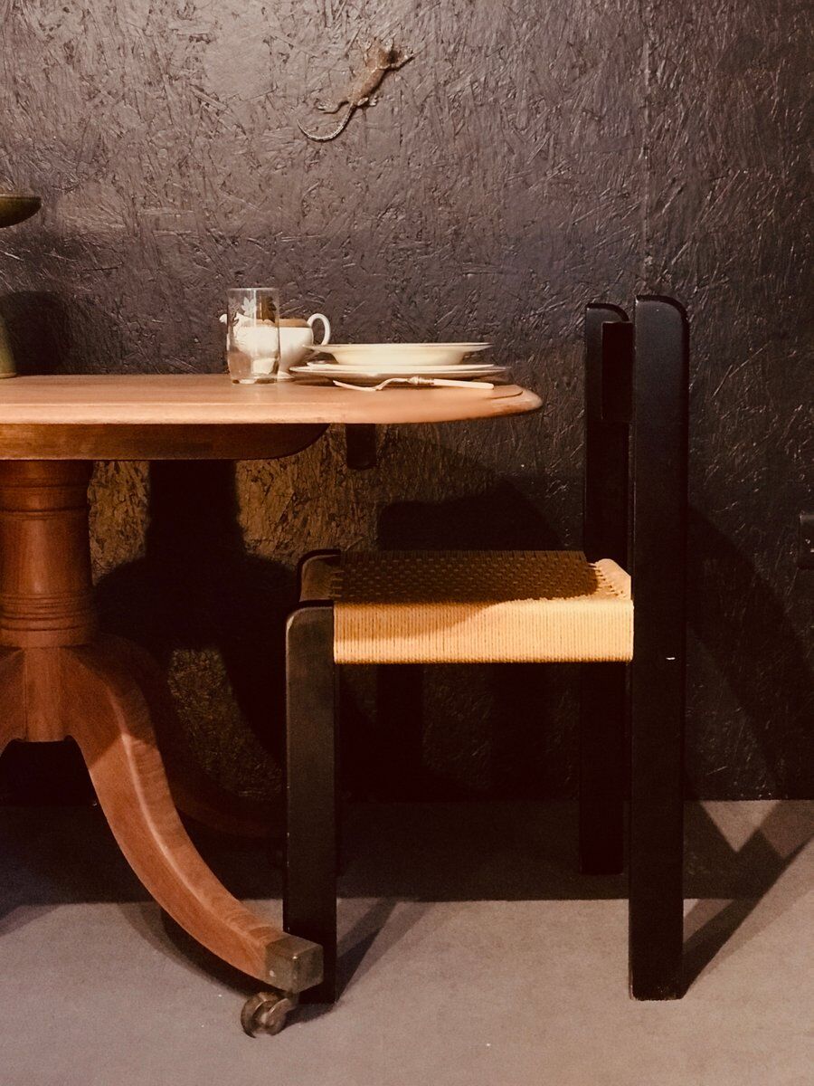 Victorian Tilting Breakfast Table in Raw Wood Mahogany