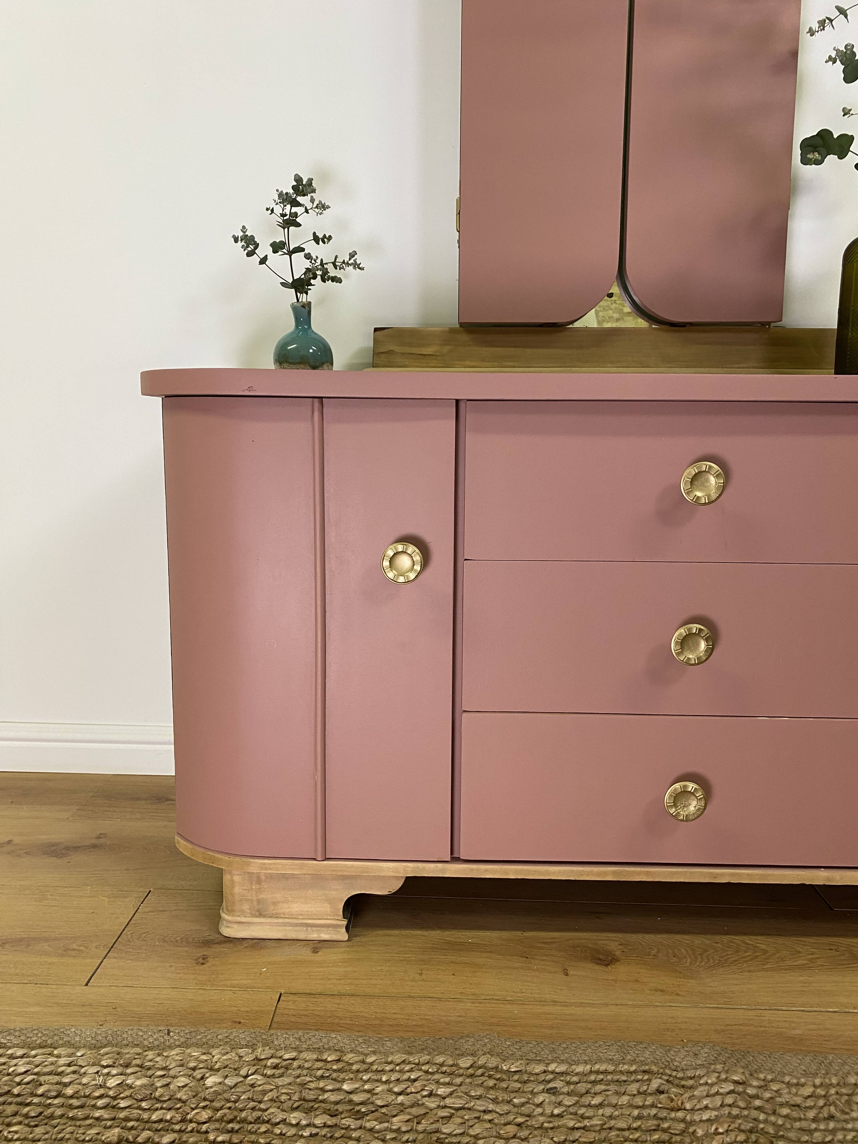 Vintage dressing table