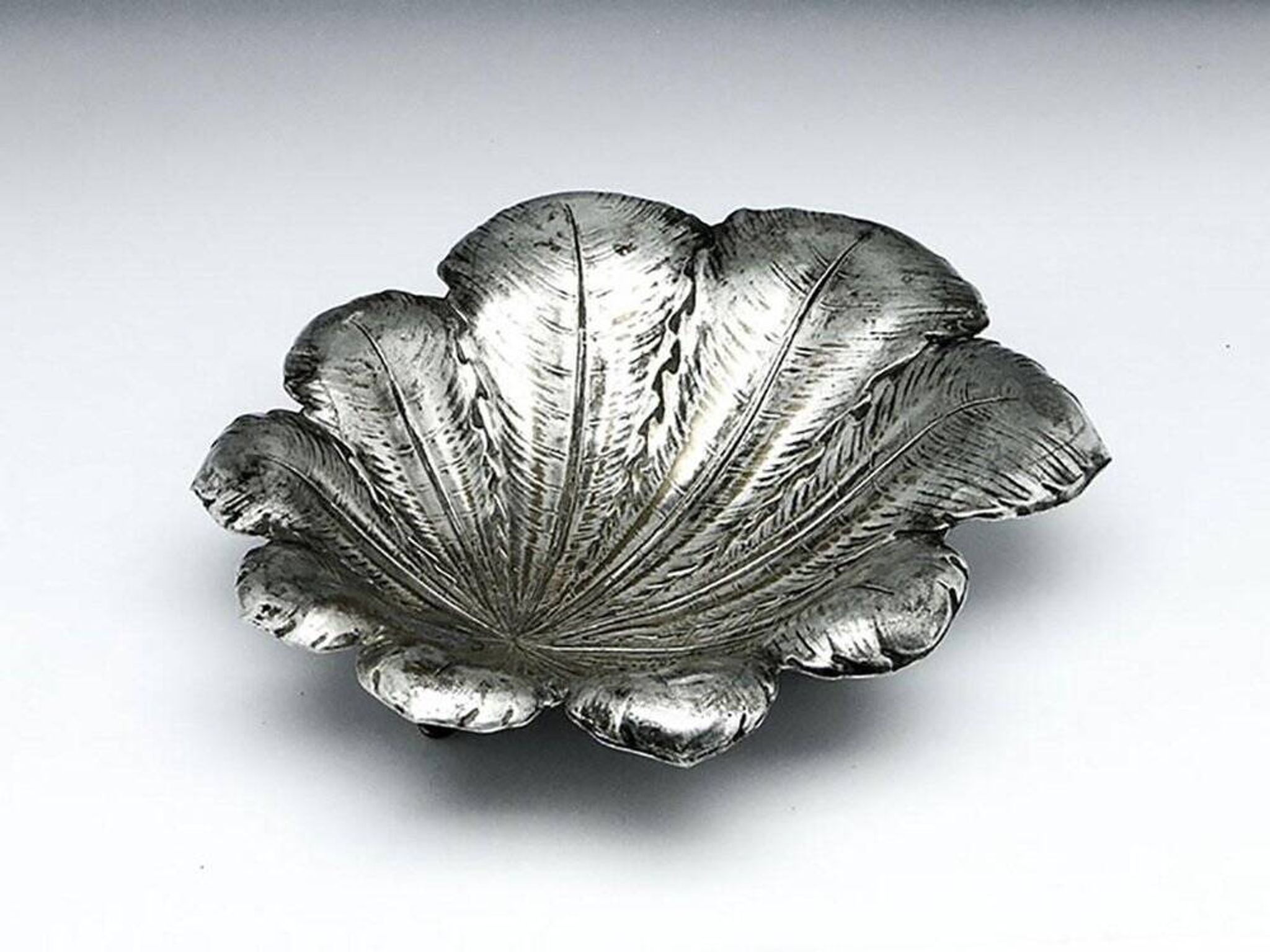 Plat Art Nouveau, Autriche, années 1890