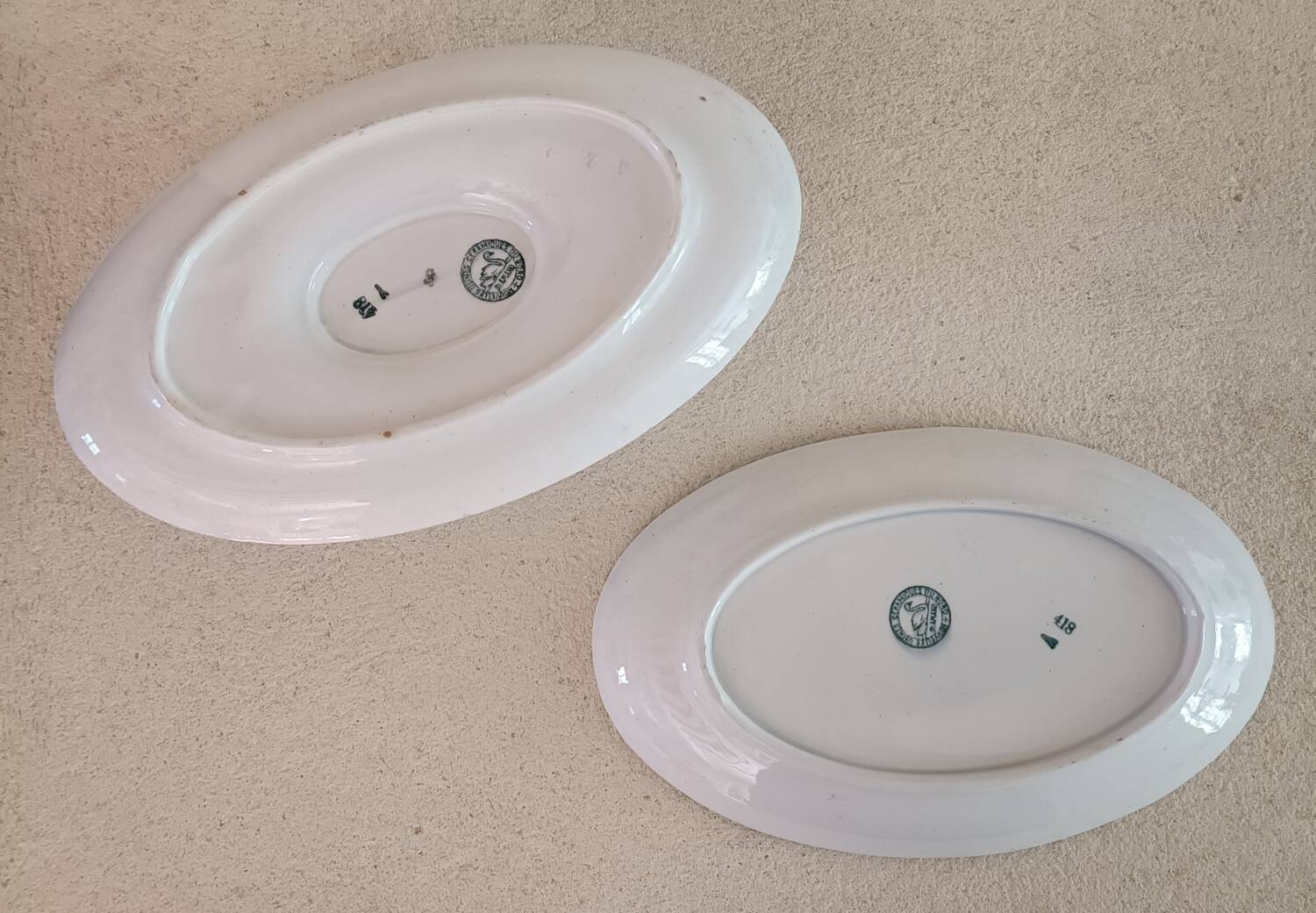 Ravioli and gravy boat Saint Amand iron earth