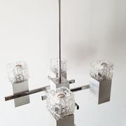 Lustre space age des années 70