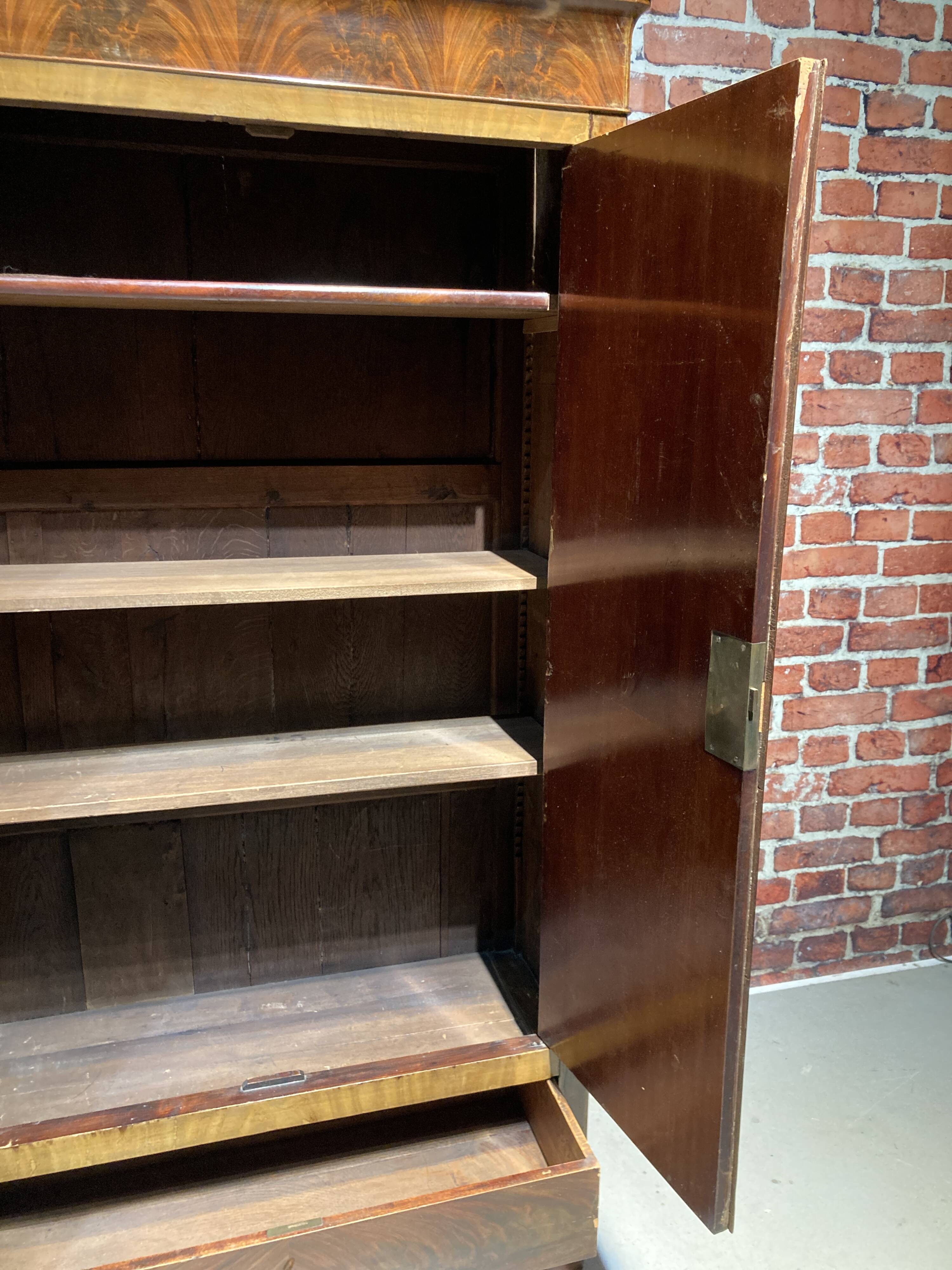 Mahogany wood cabinet