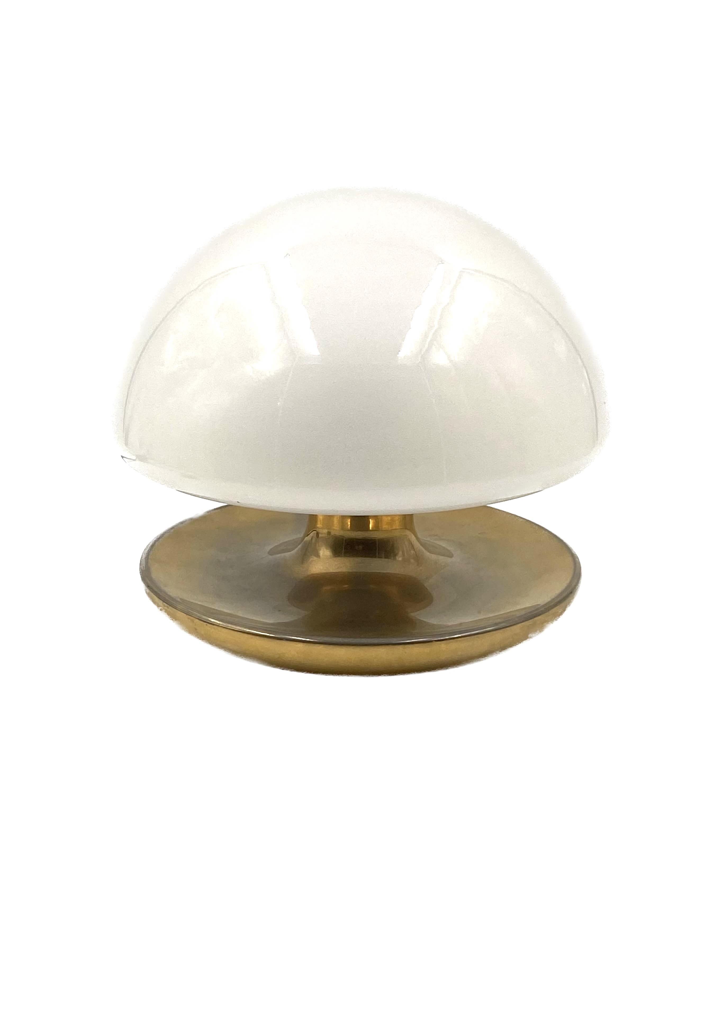 Mushroom mod. VP gold table lamp, Vittorio Balli e Romeo Ballardini, Sirrah, 1970s