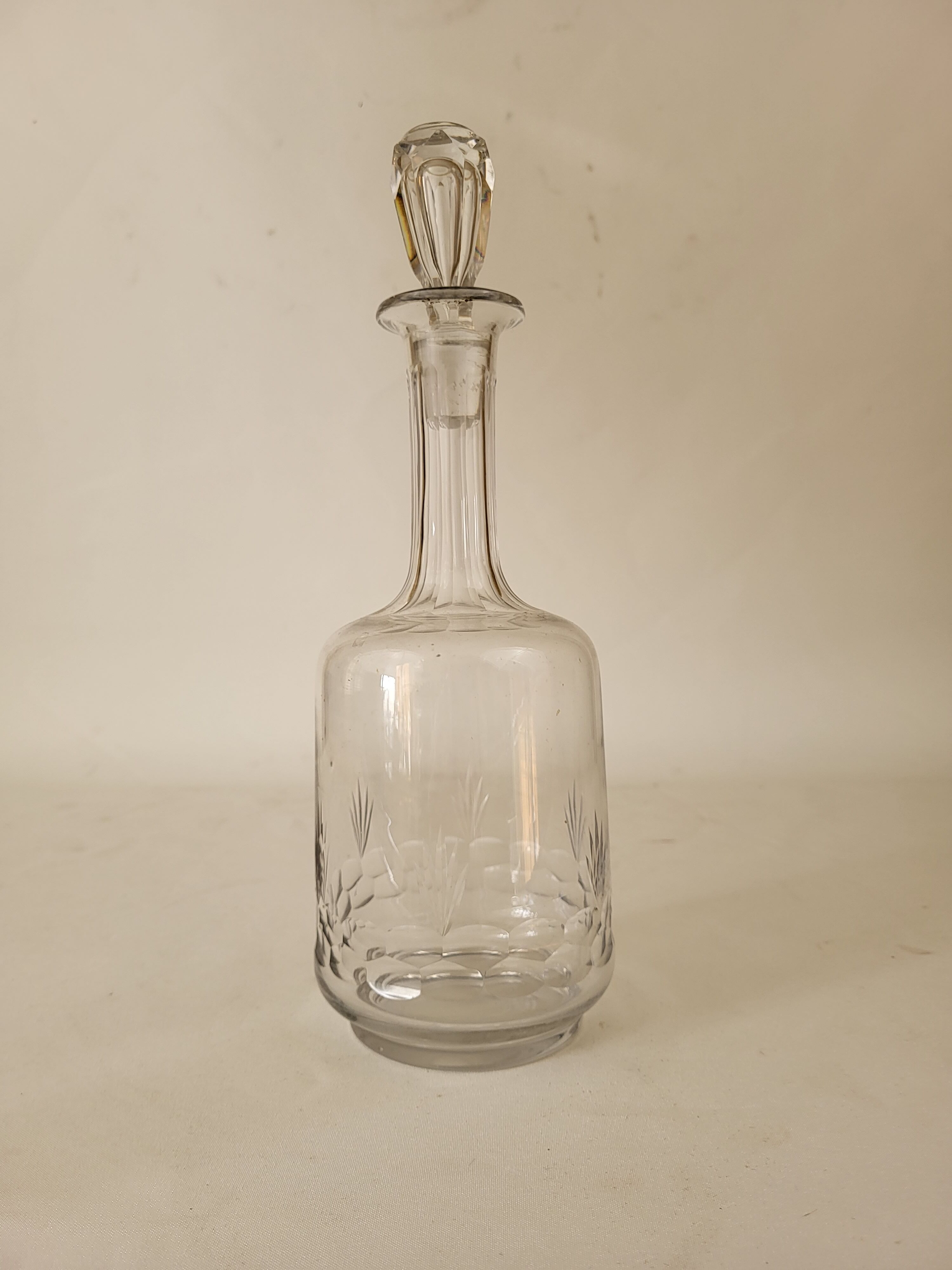 Glass wine decanter