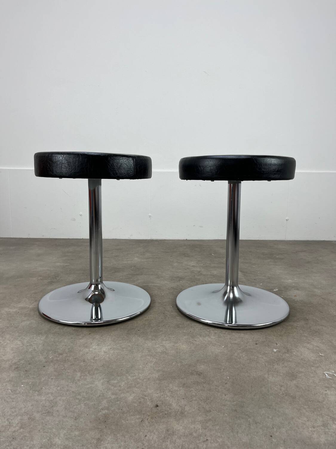 2 tulip-legged stools, 1970s