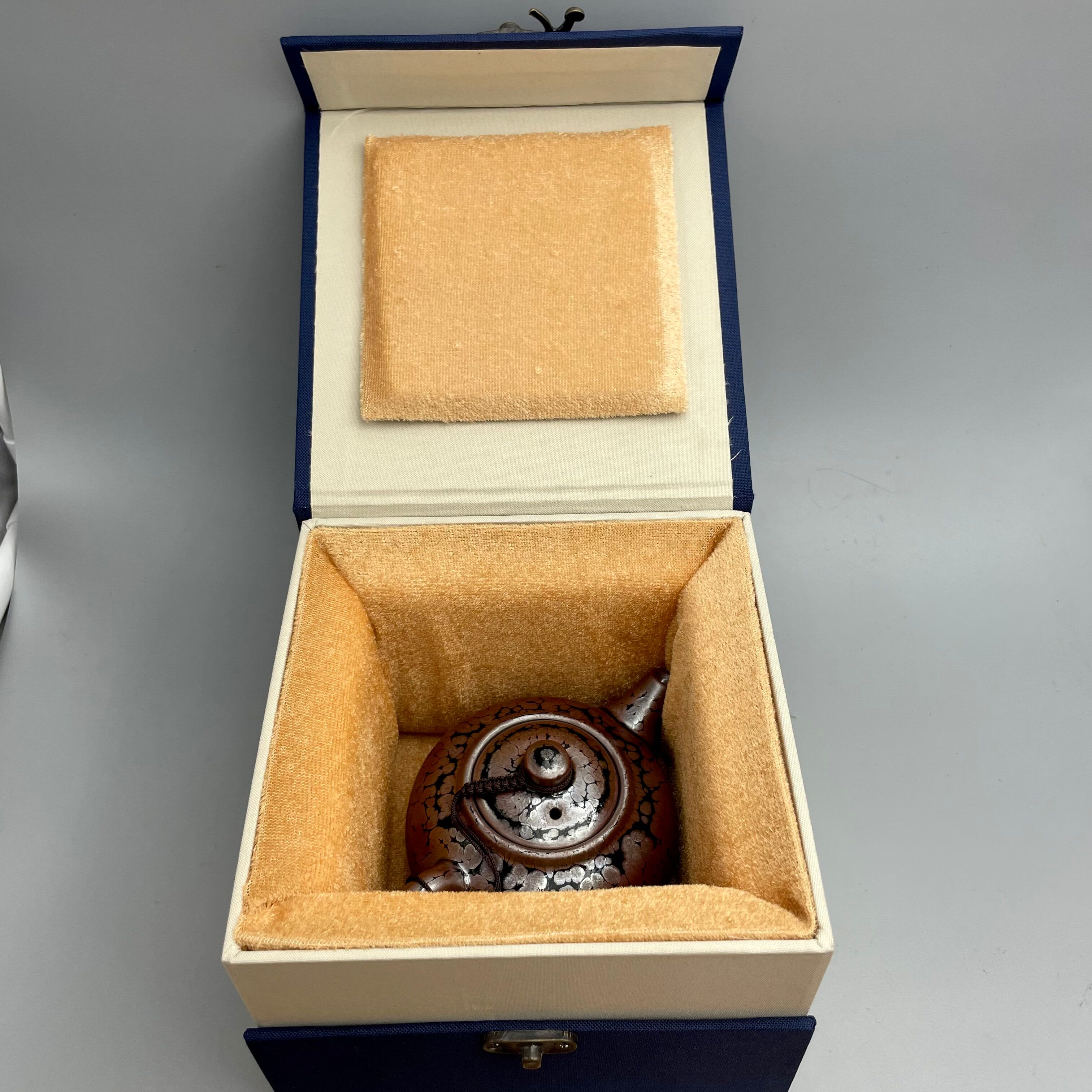 Teapot Tenmokus Chinese ceramic glazed