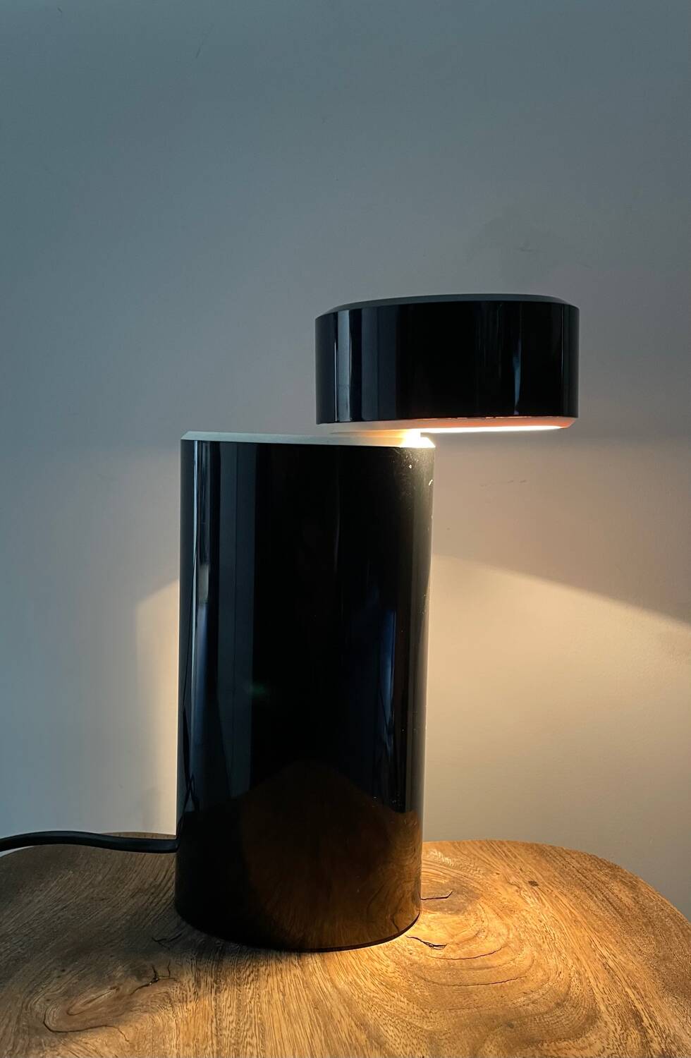 Ellisse lamp by Mario Bertorelle