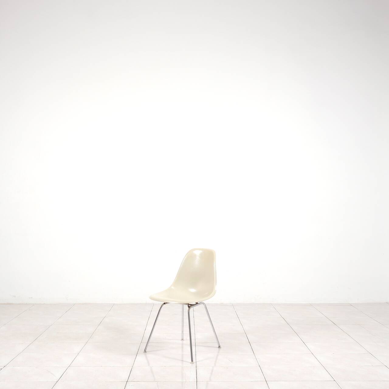 Ensemble de 4 chaises Eames en fibre de verre avec base en H pour Fehlbaum par Herman Miller