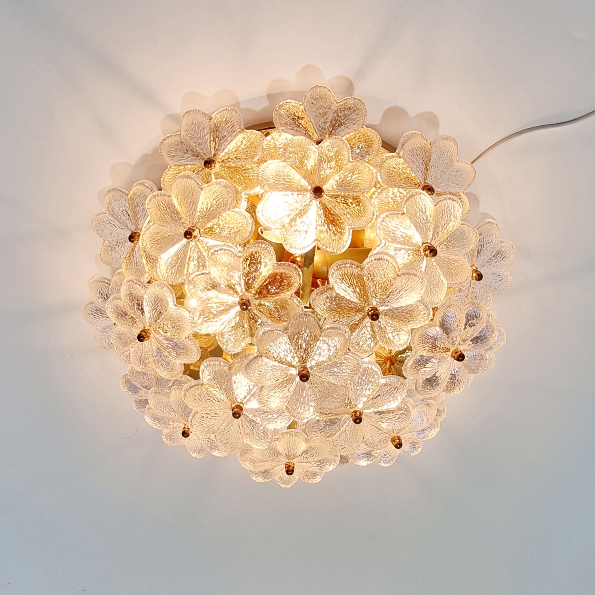 Mid-century floral ceiling light in Murano glass by Ernst Palme, Germany, 1970s