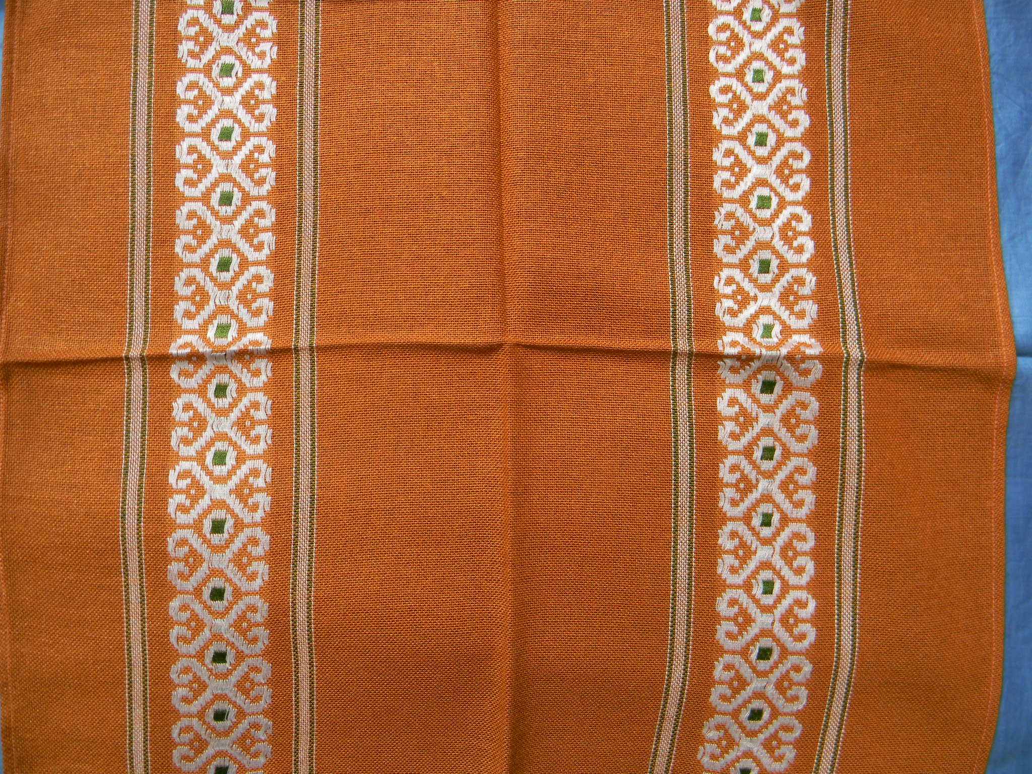 Lot de 12 serviettes de table style basque