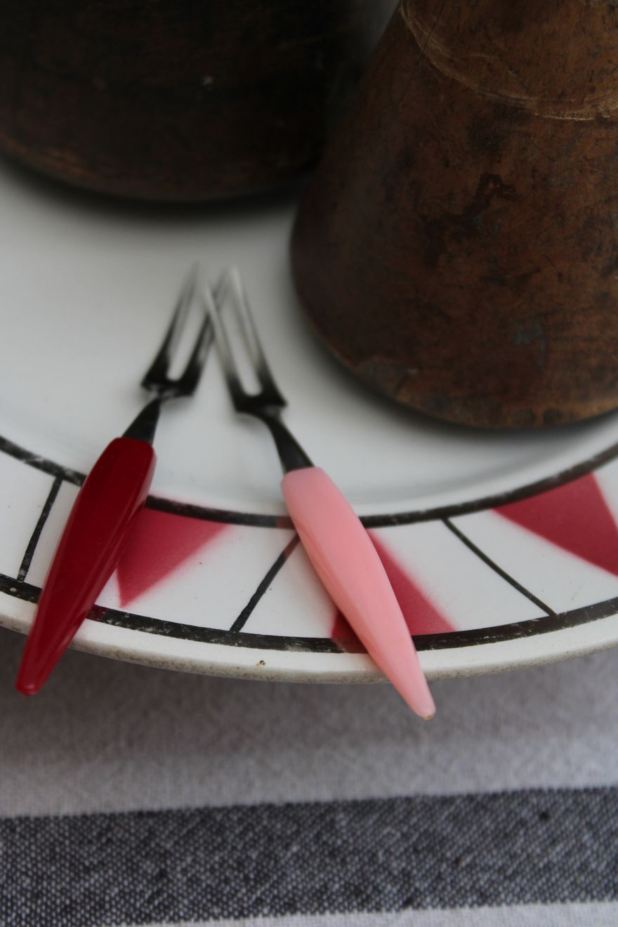 Ceramic standing cut