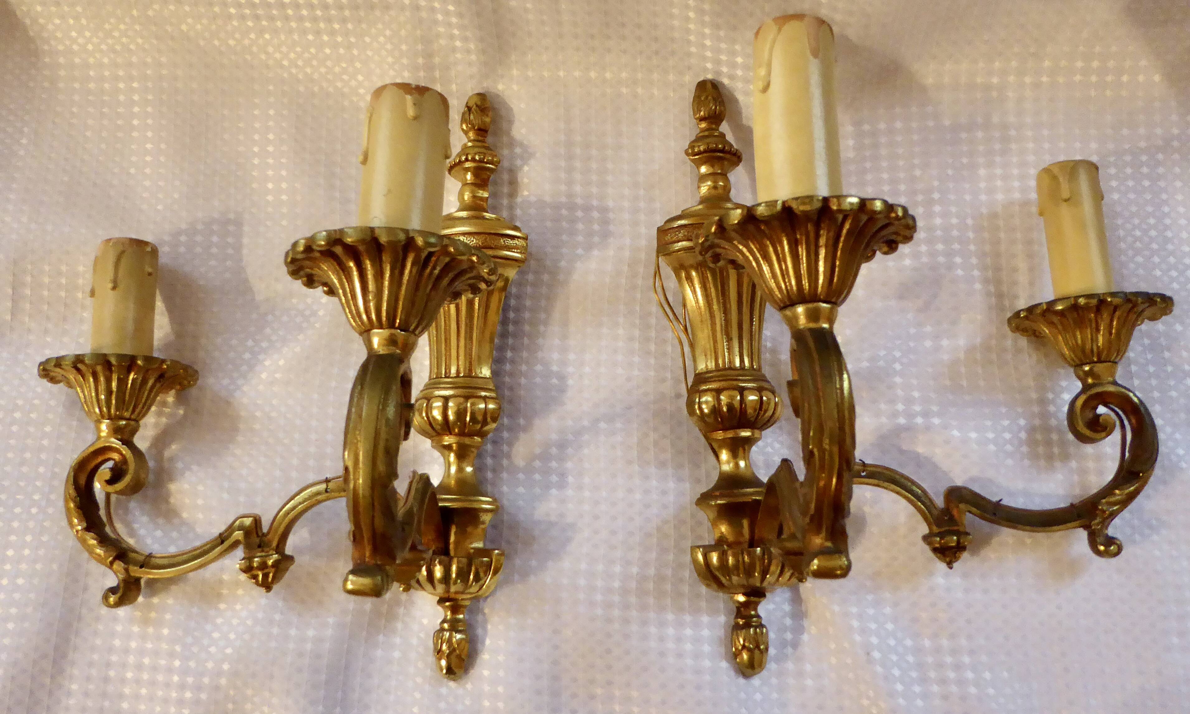 2 bronze wall lights