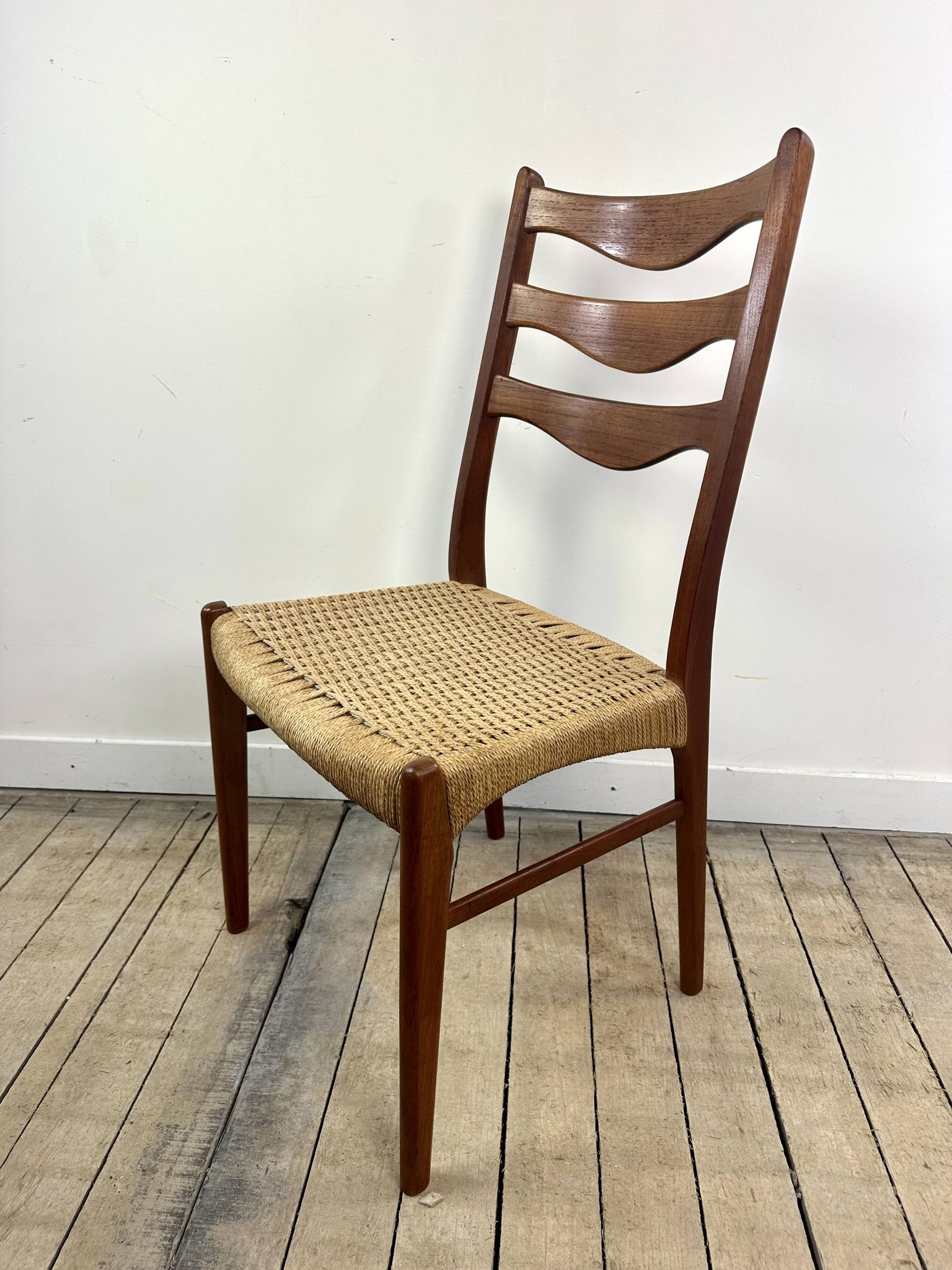 Danish vintage chairs (set of 8) by Arne Wahl Iversen 1960s