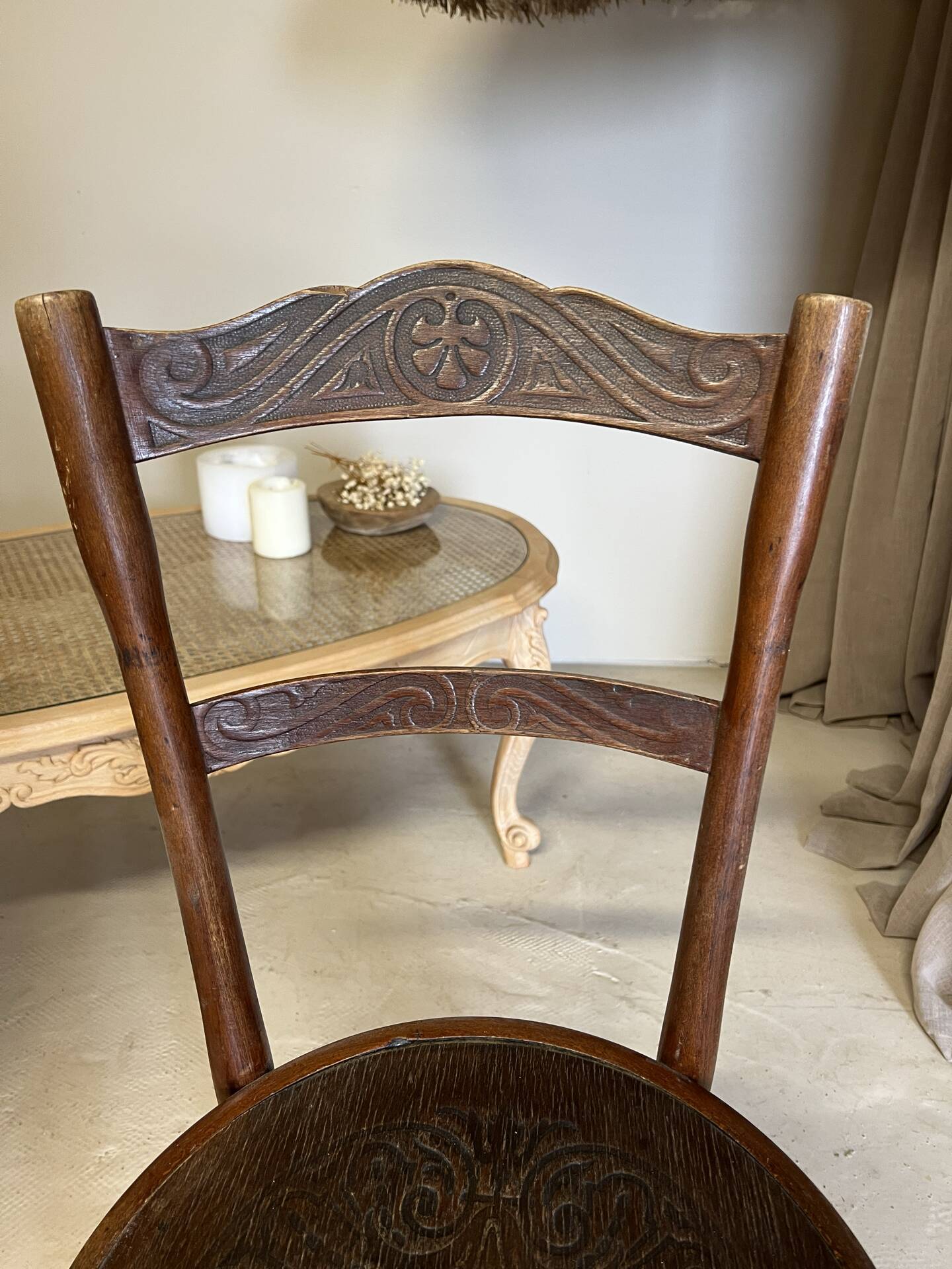 Set of 4 J&J Kohn and Thonet chairs