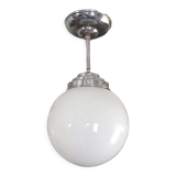 Opaline globe suspension