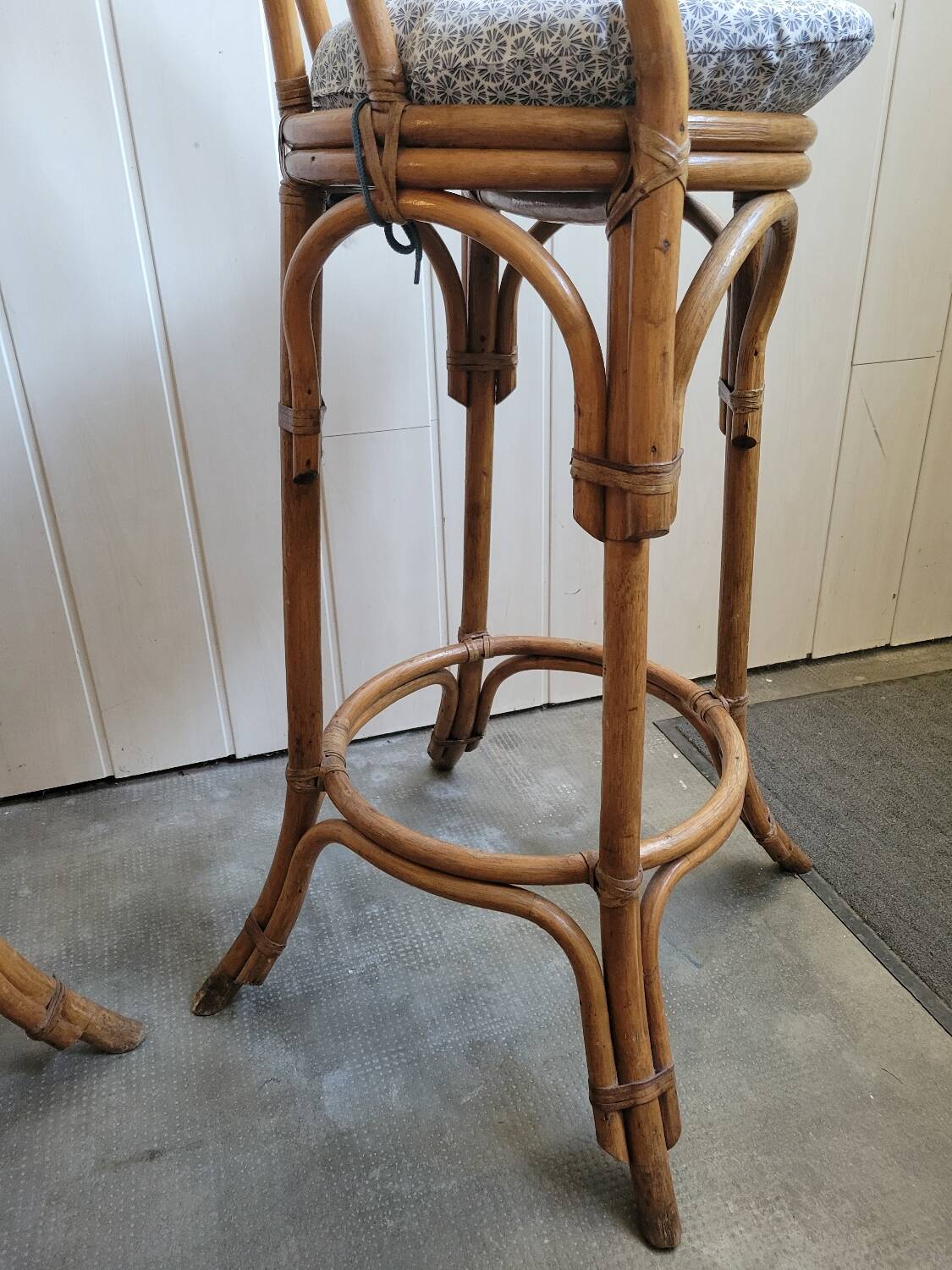 Paire de tabouret de bar en bambou 70's