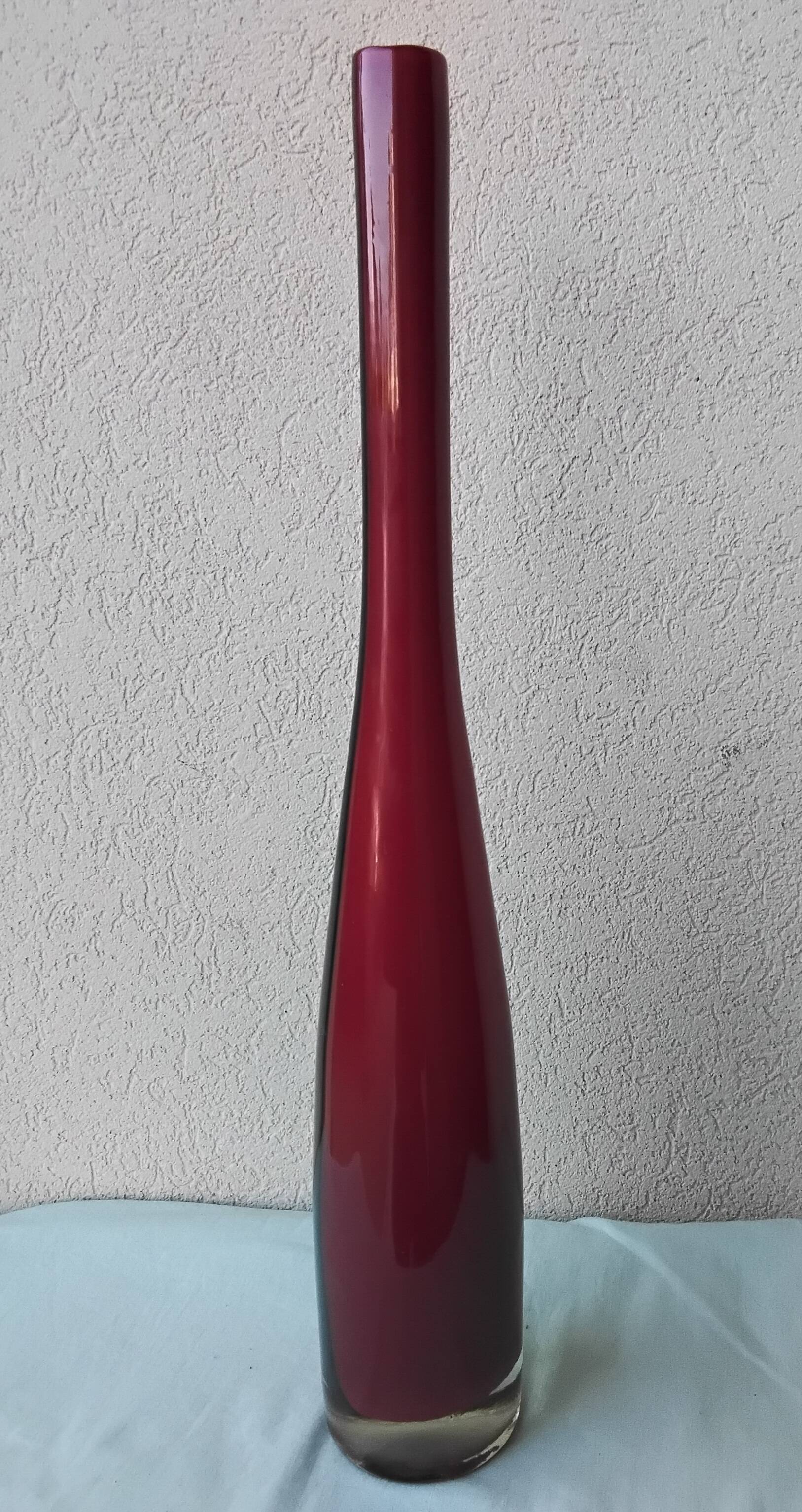 Single-stem glass vase