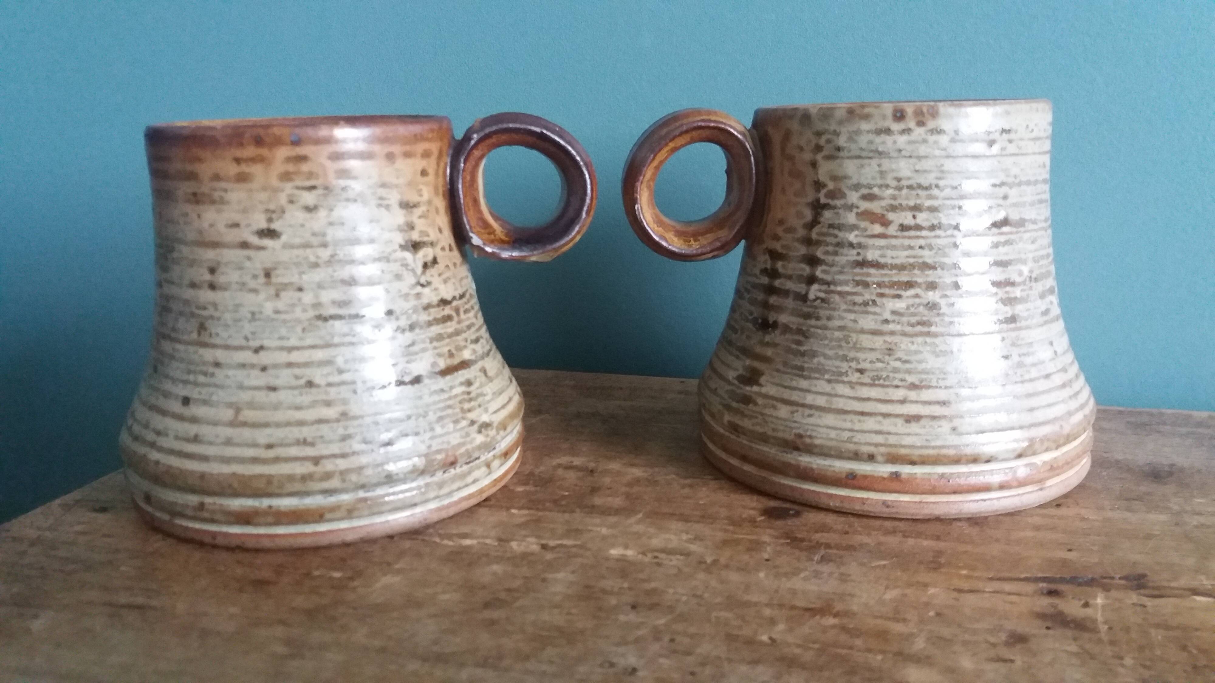 Tasses mugs en grès de Puisaye, Jean-Pierre Prud’homme