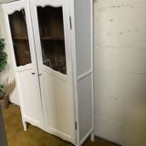 Parisian china cabinet display