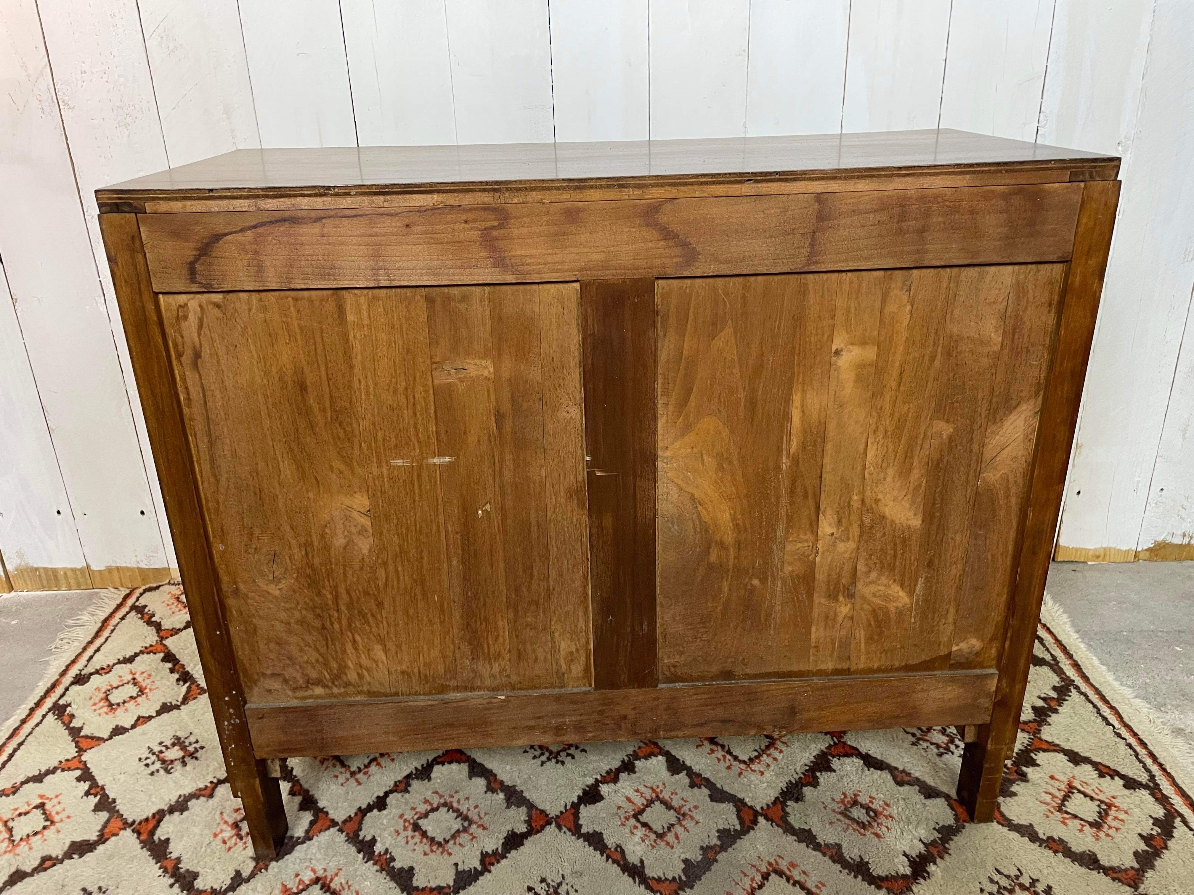 Art Deco chest of drawers