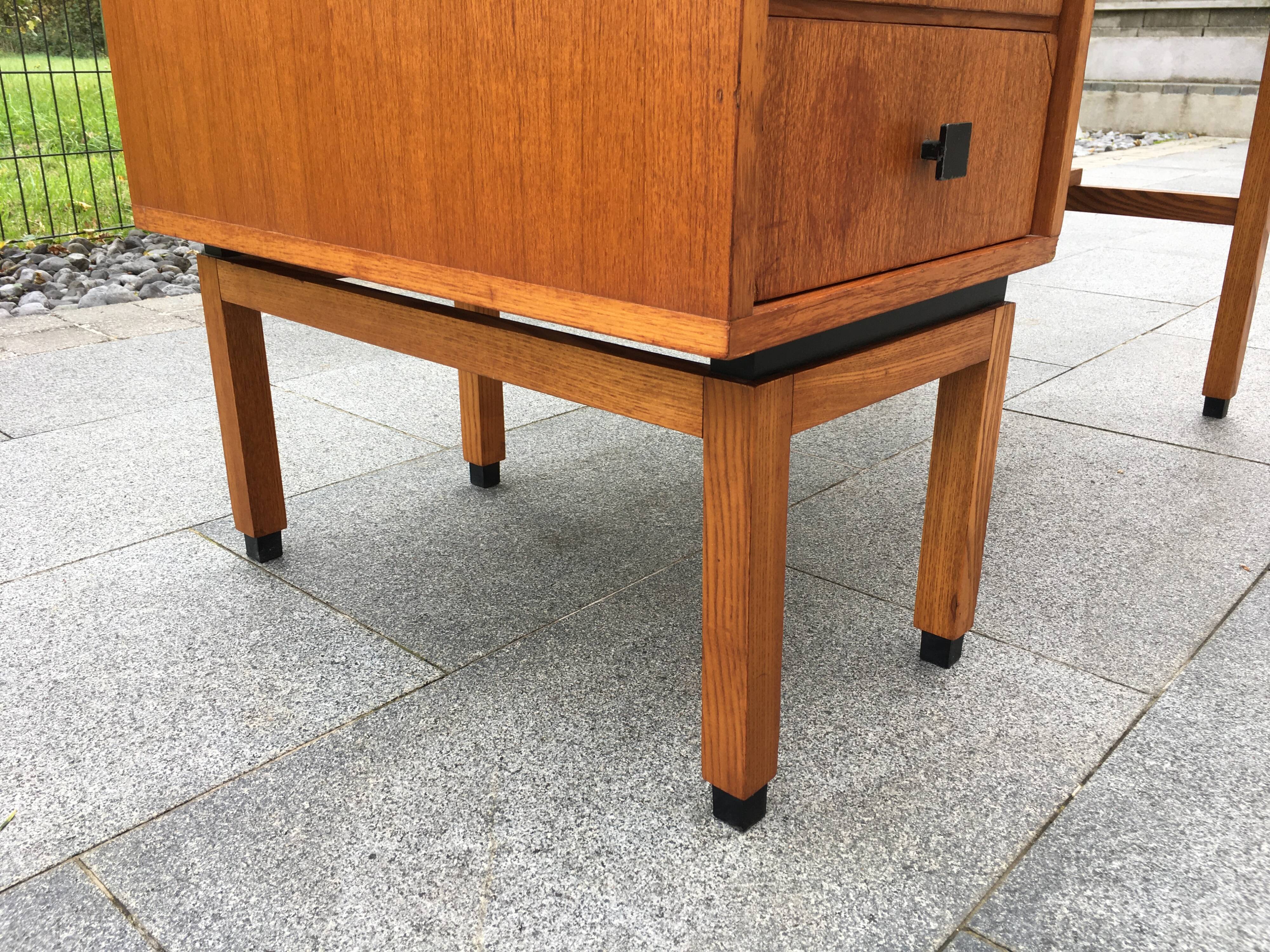 Bureau moderniste MDK en teck Belgique années 60
