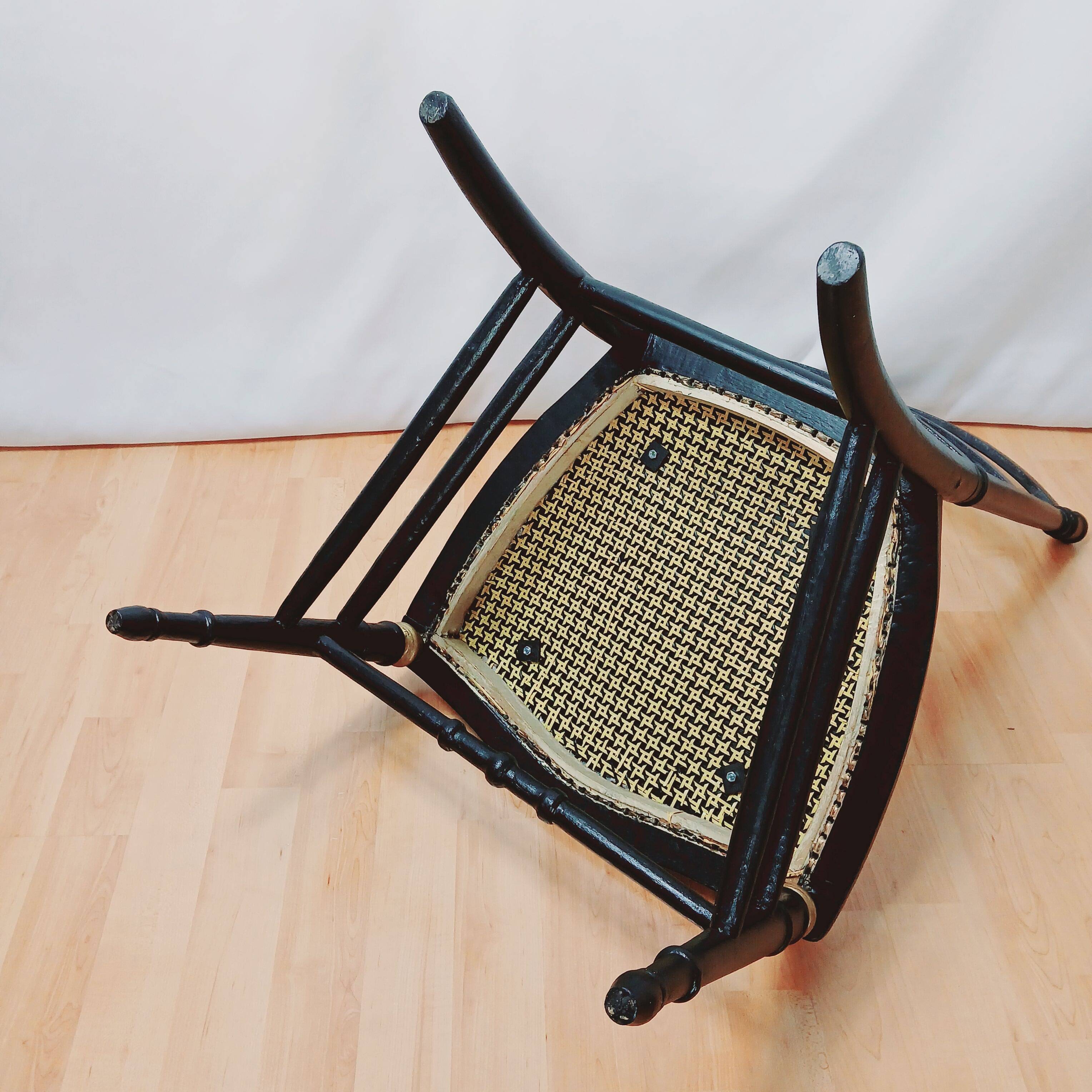 Chaise basse style napoleon iii