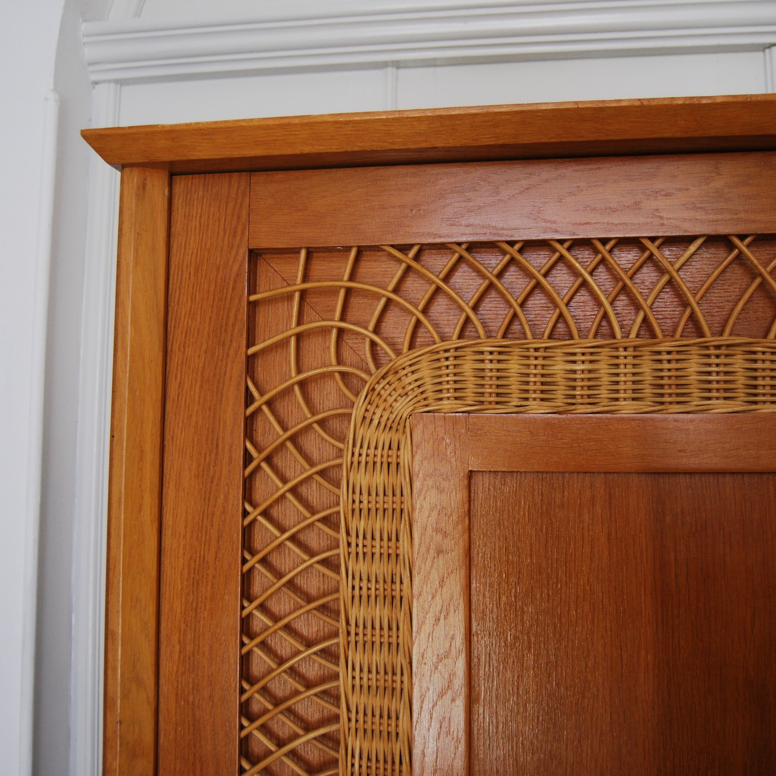 Cabinet vintage wood and rattan
