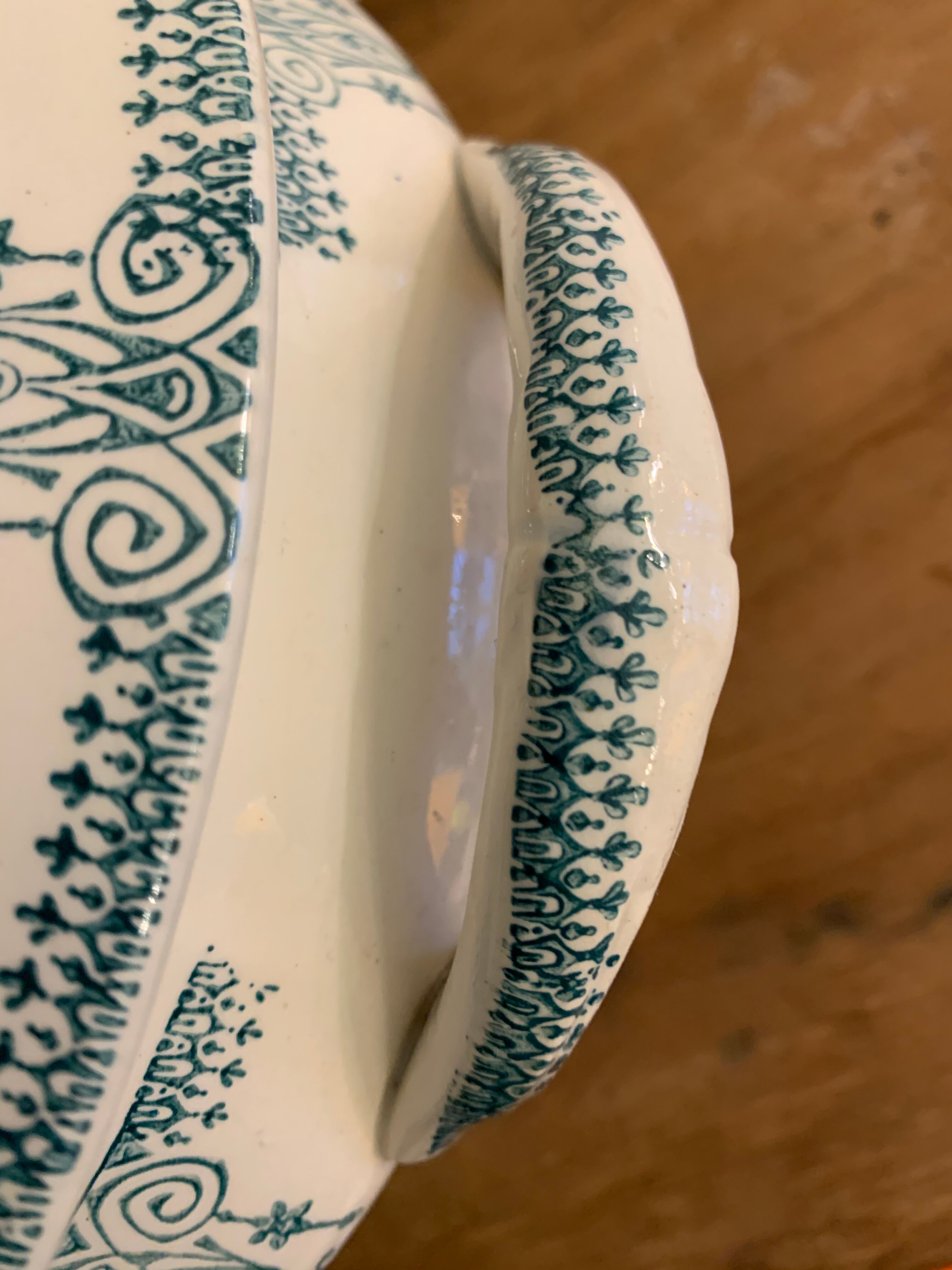 Soupière Saint Amand 1930s