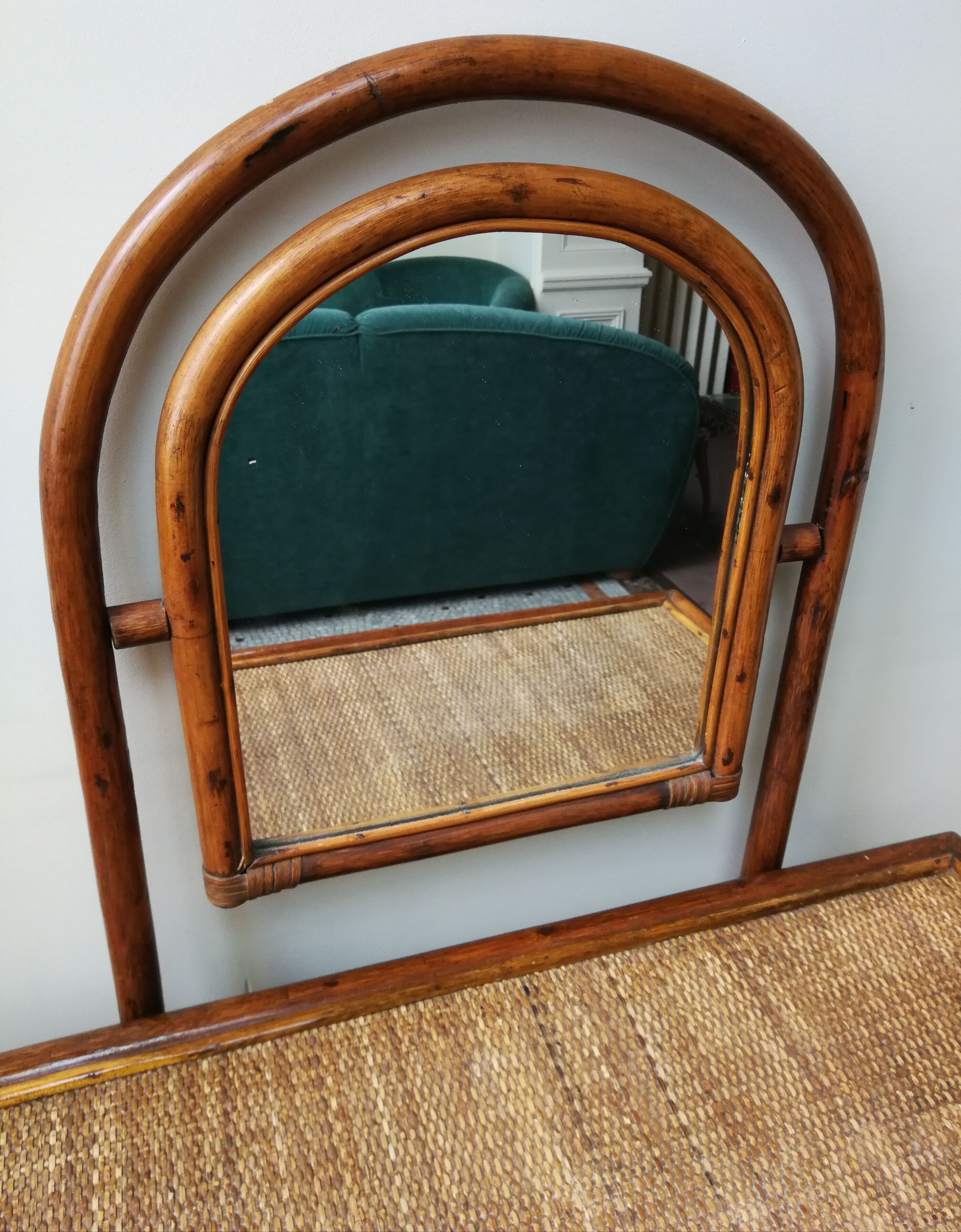 Rattan dressing table