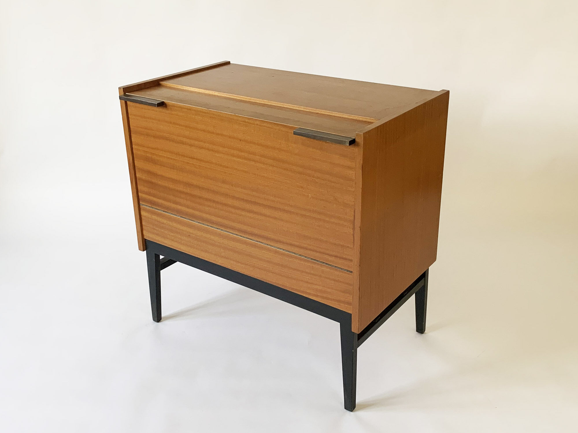 Vintage dresser by Frantisek Mezulanik, Novy Domov, Czechoslovakia, 1960s