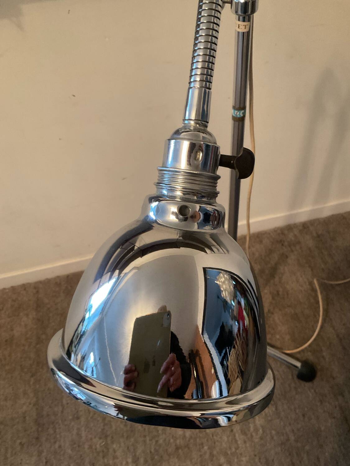 Lampadaire médical ou d’atelier des années 50-60 en métal chromé 