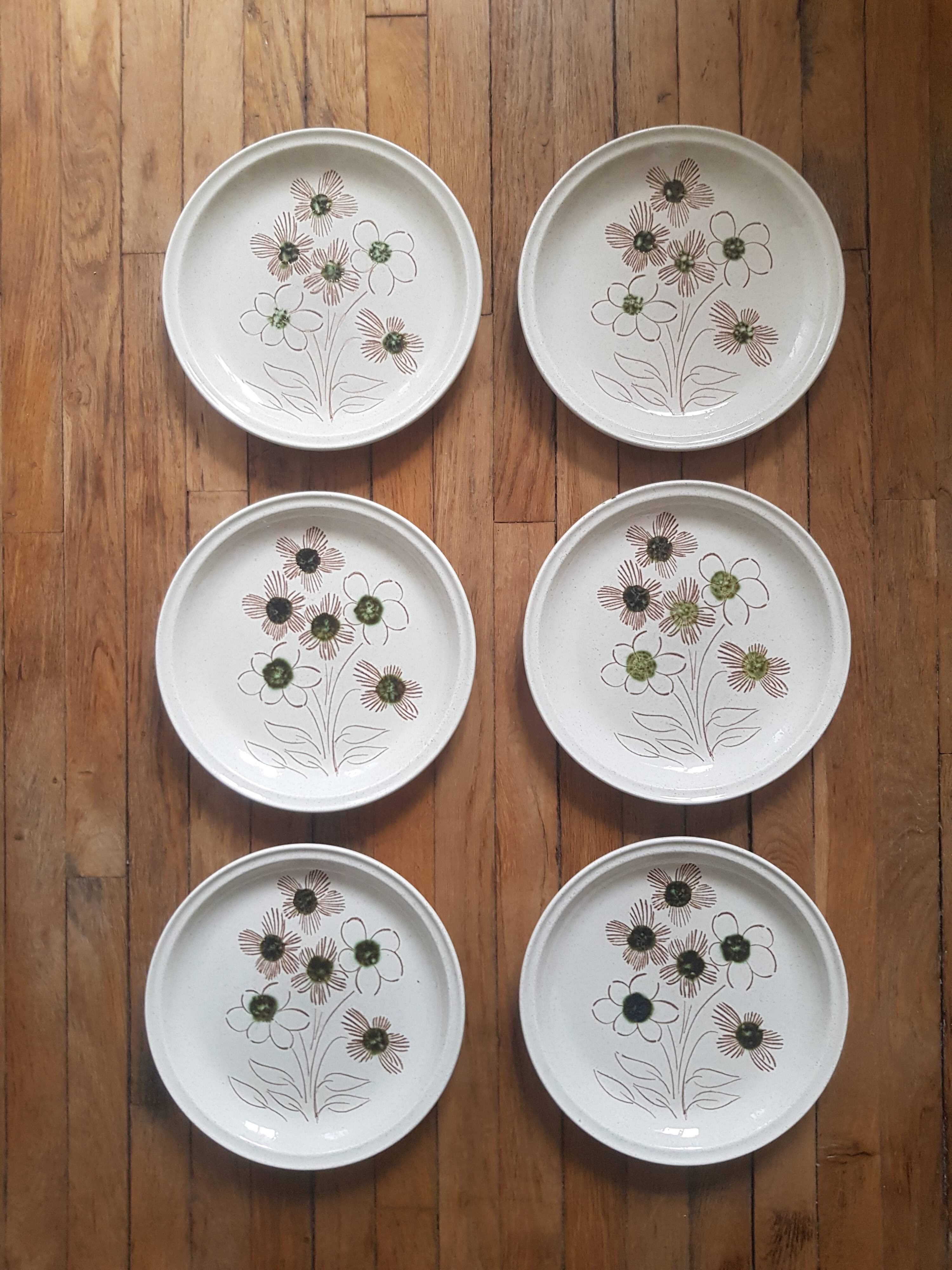 Set of 6 vintage Sarreguemines plates