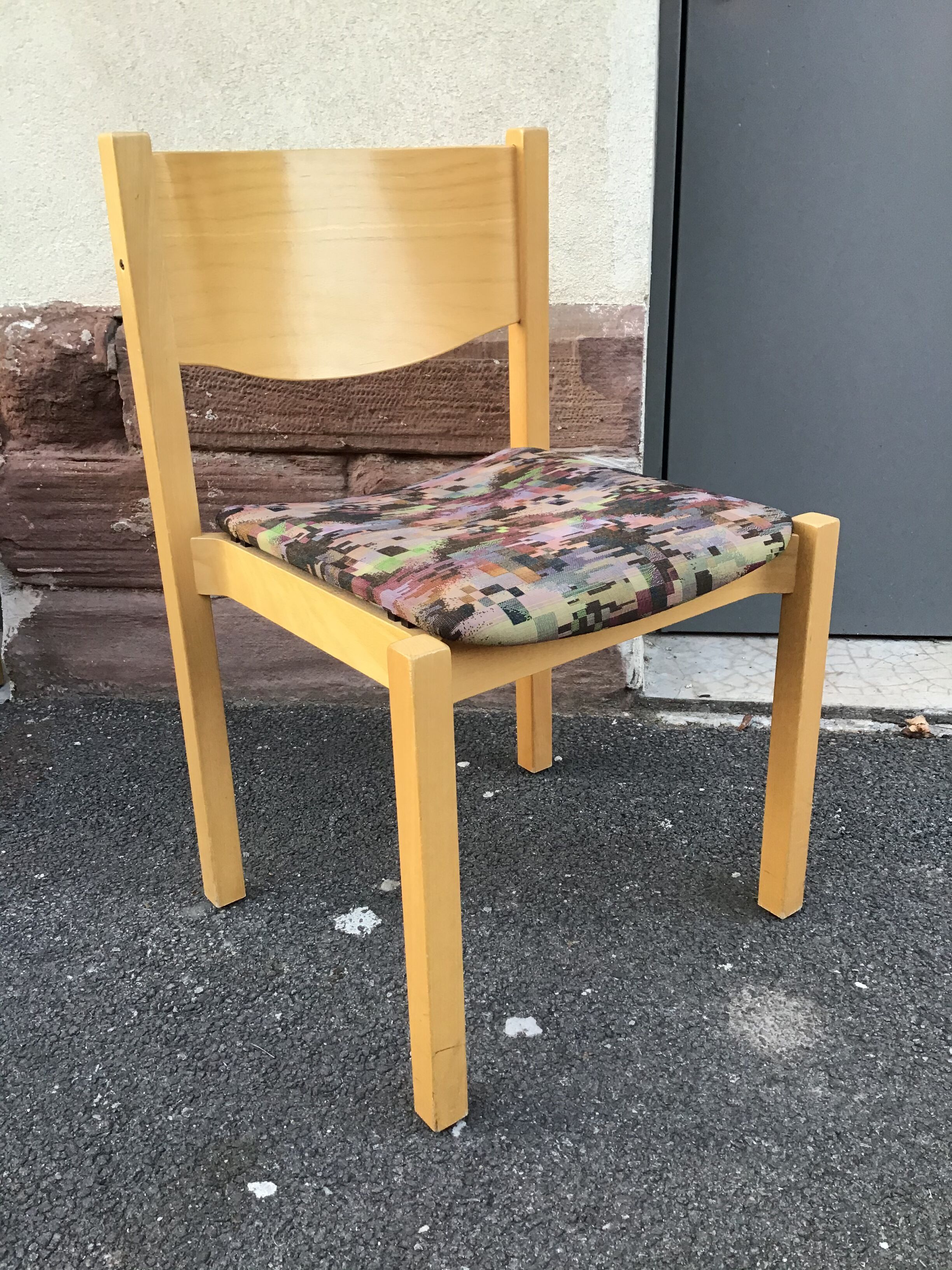 Vintage chairs 1980s Hiller Scandinavian design