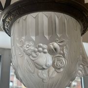 Pierre Gilles, beautiful art deco chandelier circa 1930 in bronze and molded glass
