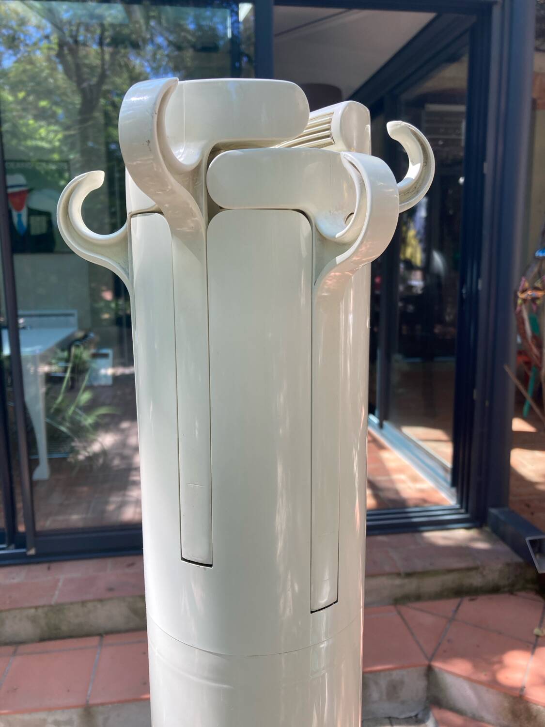 Piretti Giancarlo designer coat rack