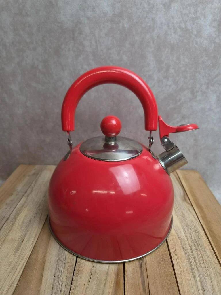 Vintage red stainless steel kettle – 2.5 L