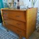 Commode vintage plaquée chêne