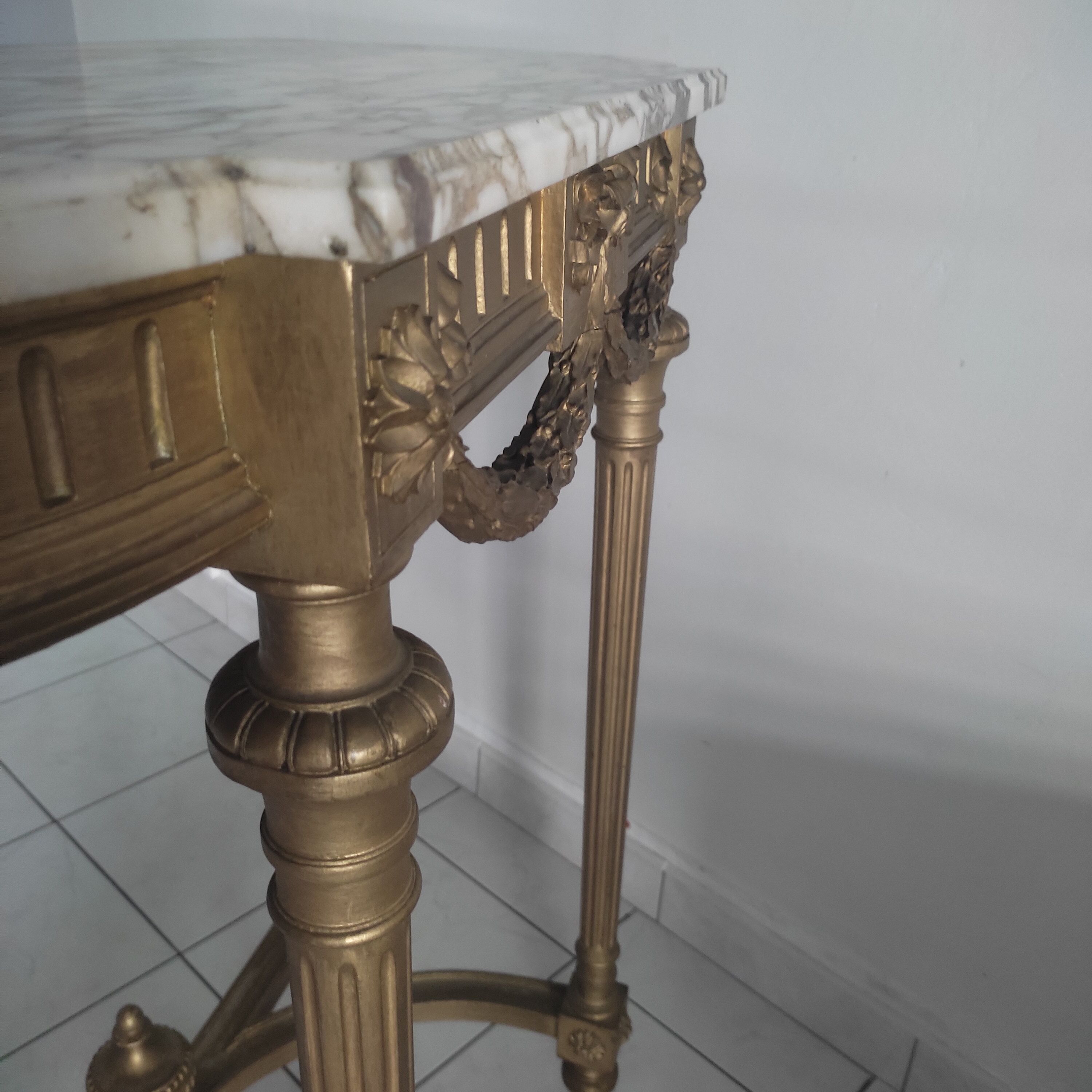 Console style louis XVI